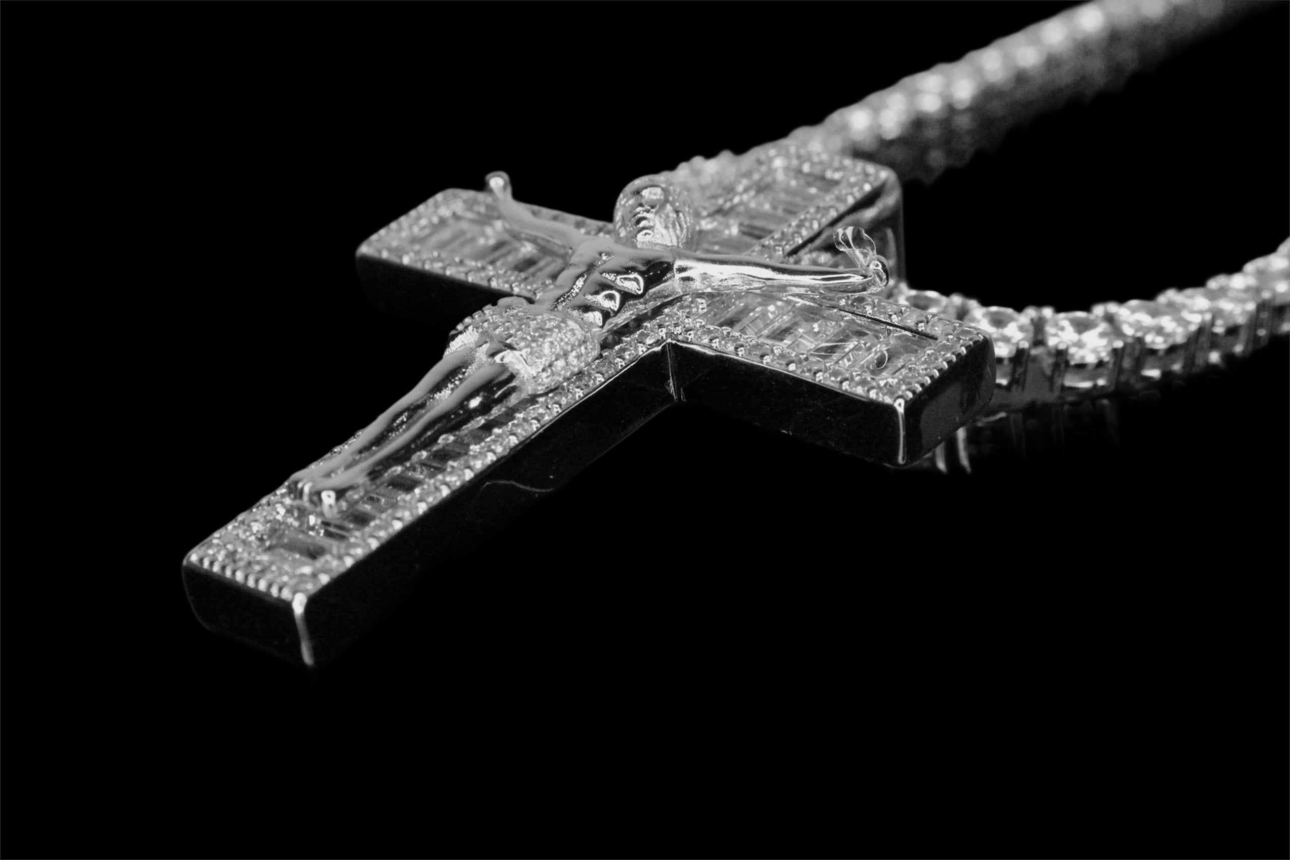 Jesus Cross BAGUETTE 86ct Lab Sim Diamond 4mm Tennis Necklace