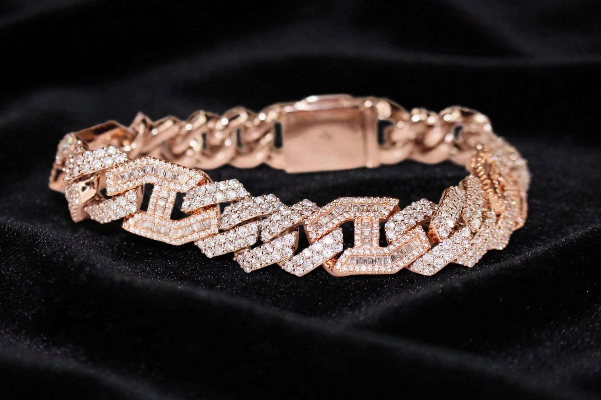 14mm FIGARUCCI 18.2ctw Lab Sim VVS1 Diamonds Bracelet -Rose Gold