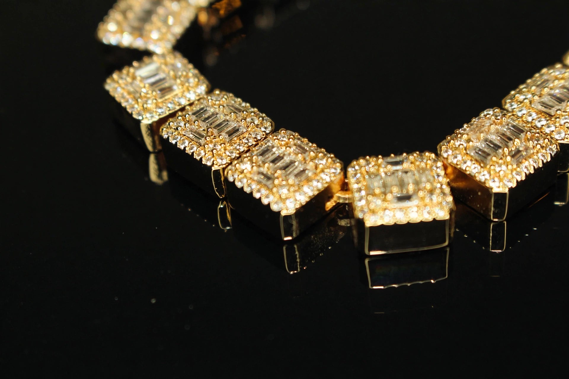 10mm Baguette Square Cushion-Cut Tennis Chain 124.6ct Lab Sim VVS1 Diamond Necklace - Gold