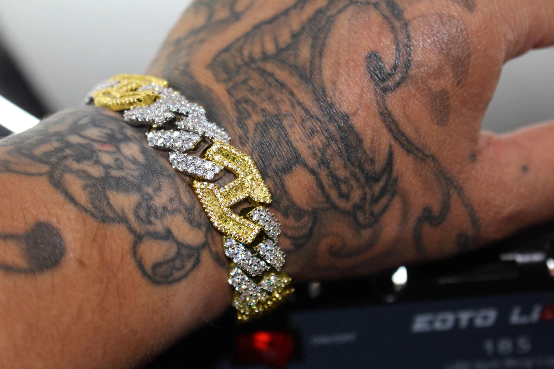 14mm FIGARUCCI 18.2ctw Lab Sim VVS1 Diamonds Bracelet -White/Gold 2-Tone