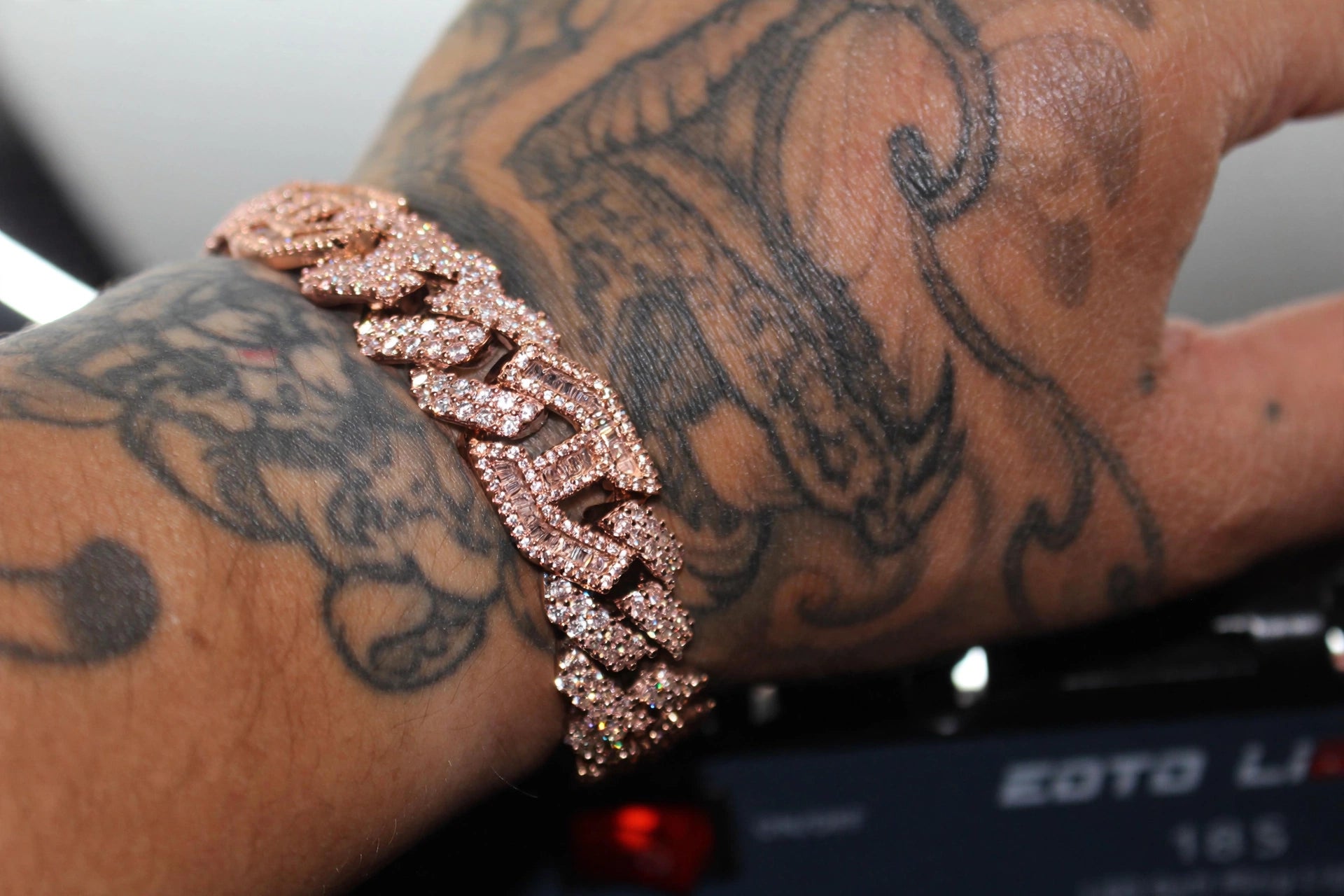 14mm FIGARUCCI 18.2ctw Lab Sim VVS1 Diamonds Bracelet -Rose Gold