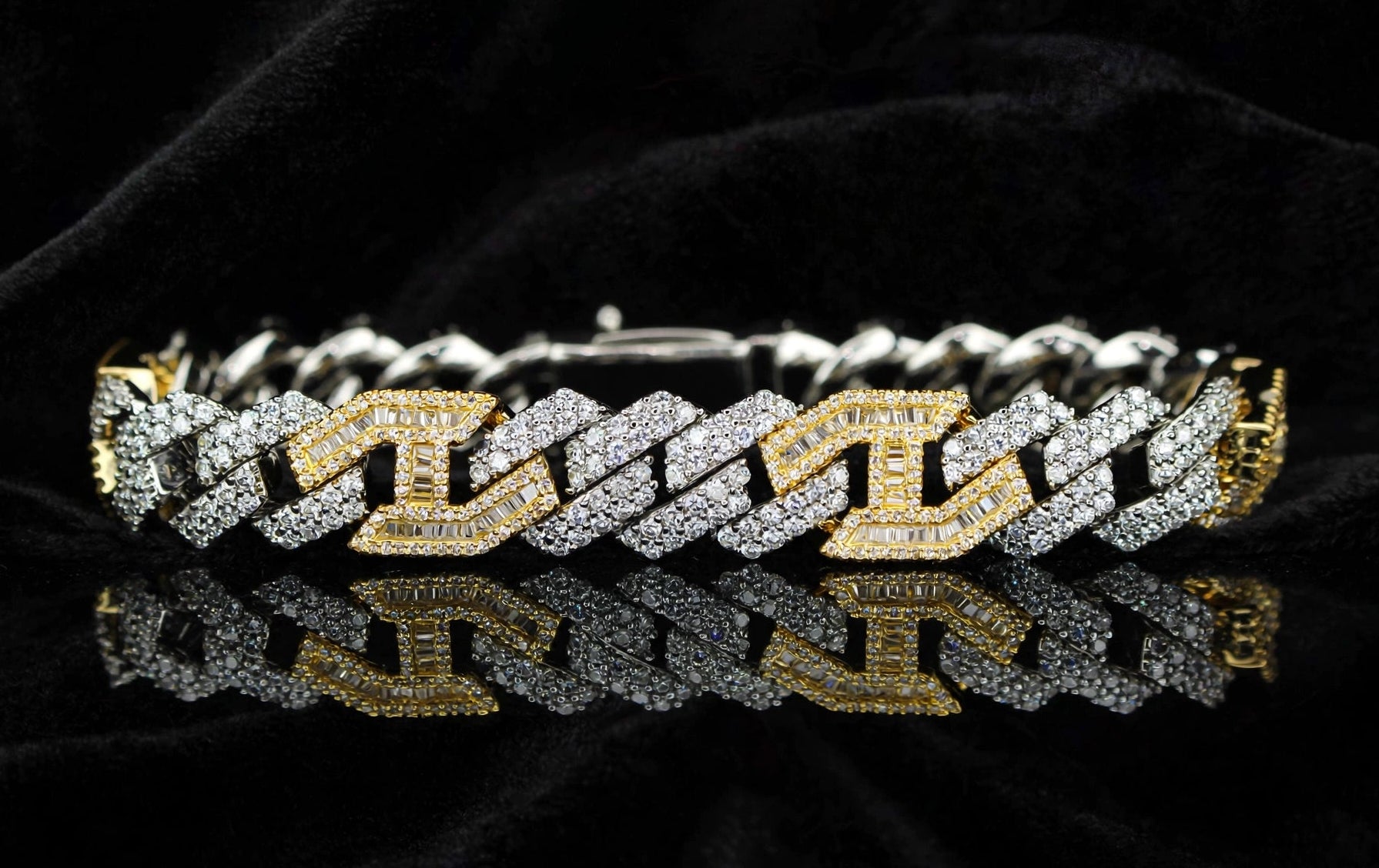 14mm FIGARUCCI 18.2ctw Lab Sim VVS1 Diamonds Bracelet -White/Gold 2-Tone