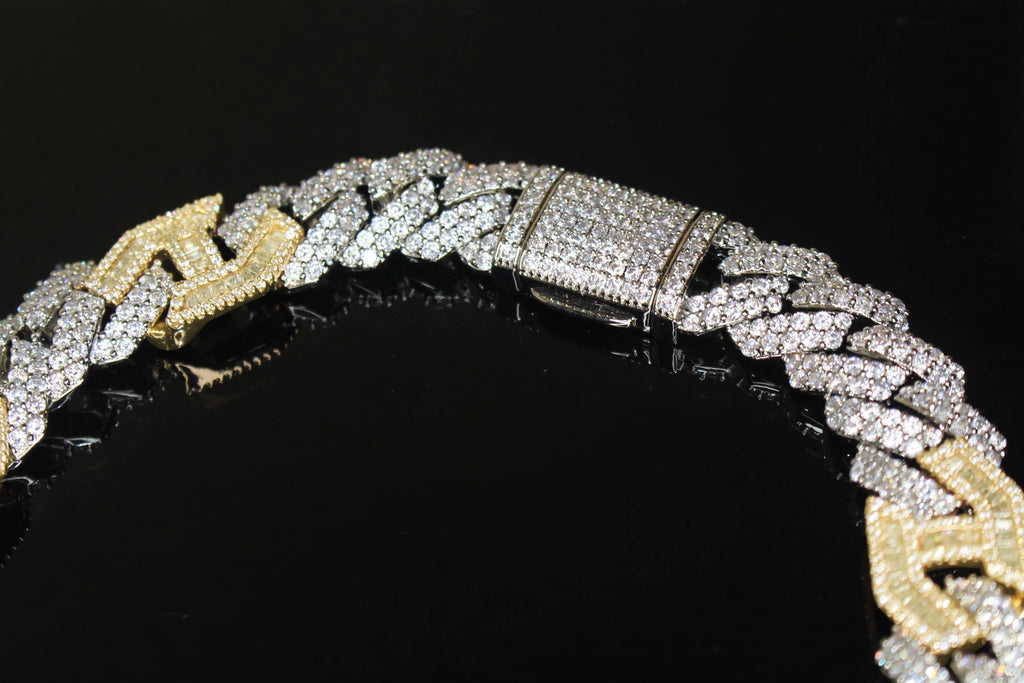 XL Medusa Pendant 14mm Figarucci 98.6ct Lab Sim VVS1 Diamond Necklace - Two Tone White/Gold
