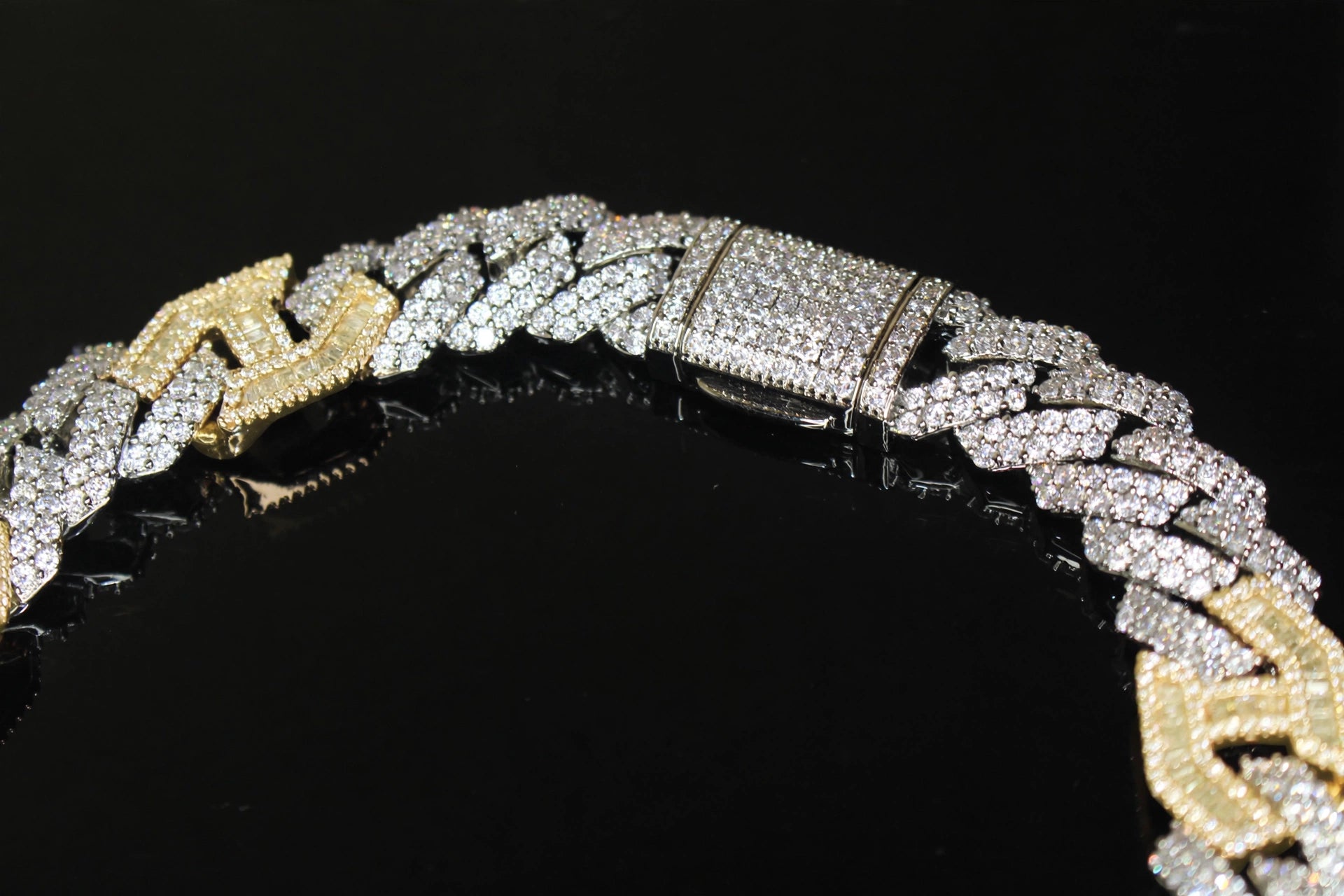 XL Medusa Pendant 14mm Figarucci 98.6ct Lab Sim VVS1 Diamond Necklace - Two Tone White/Gold