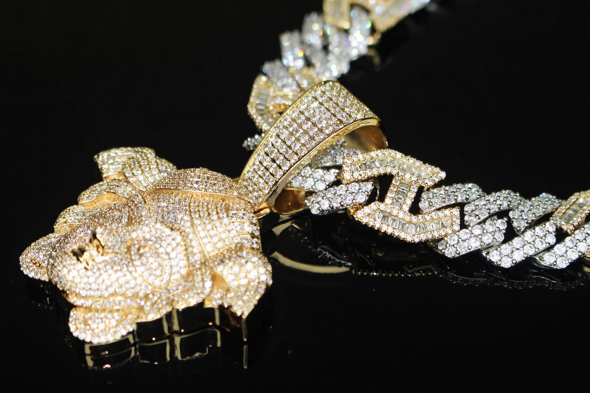 XL Medusa Pendant 14mm Figarucci 98.6ct Lab Sim VVS1 Diamond Necklace - Two Tone White/Gold