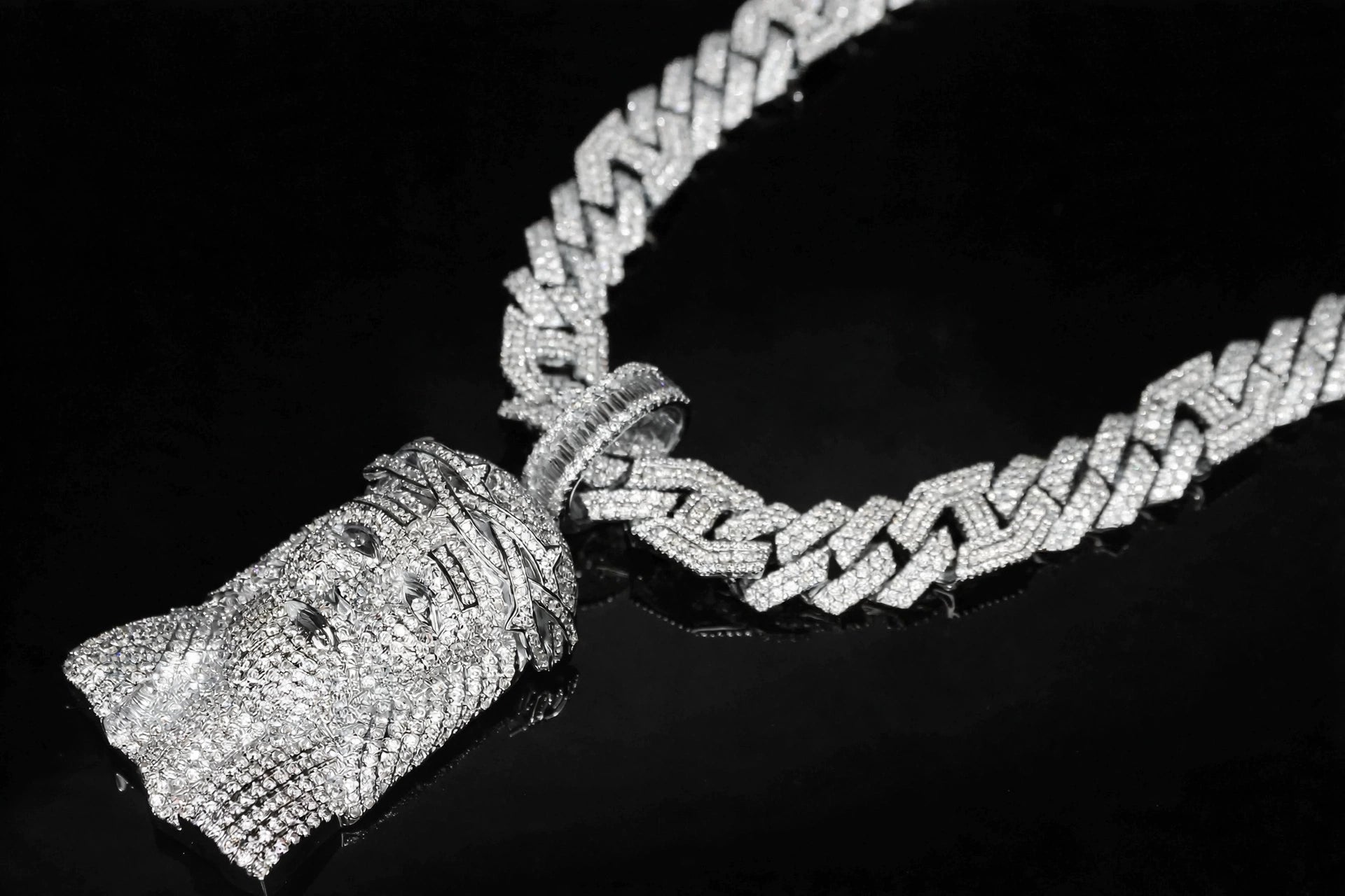 XXL JESUS Pendant 14mm Figarucci 98.6ct Lab Sim VVS1 Diamond Necklace