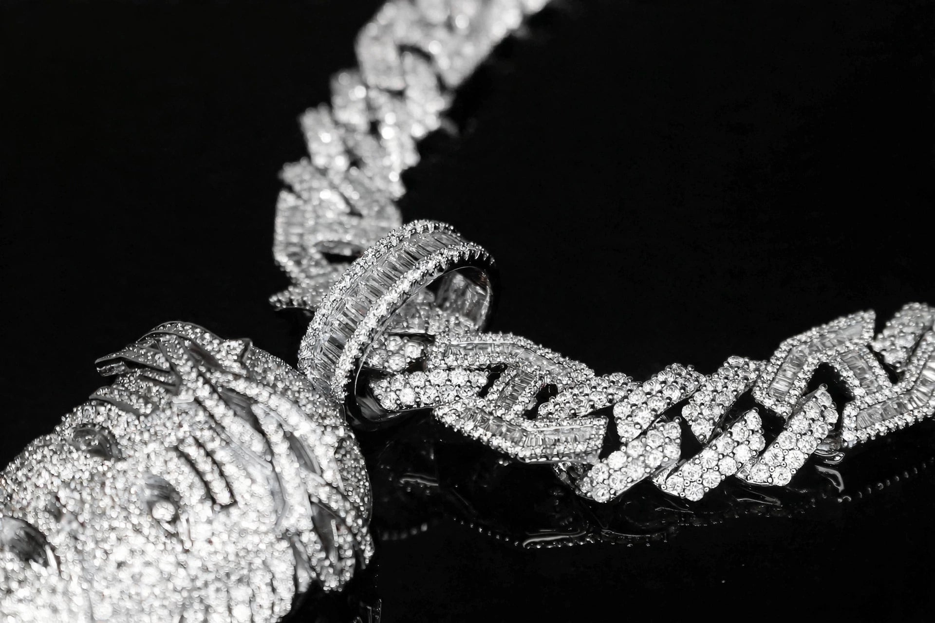 XXL JESUS Pendant 14mm Figarucci 98.6ct Lab Sim VVS1 Diamond Necklace