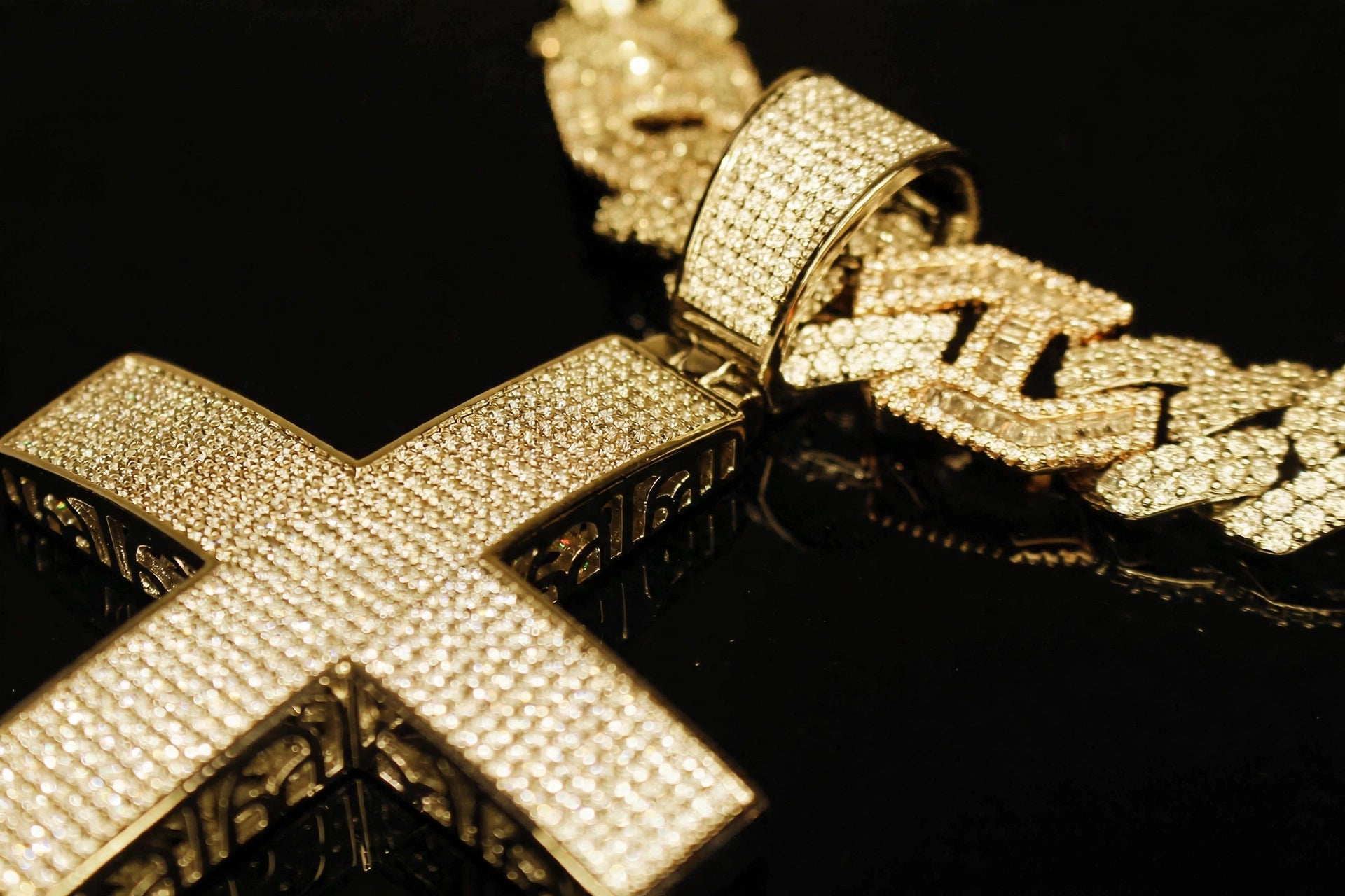 XL CROSS Pendant 14mm Figarucci 98.6ct Lab Sim VVS1 Diamond Necklace - Gold