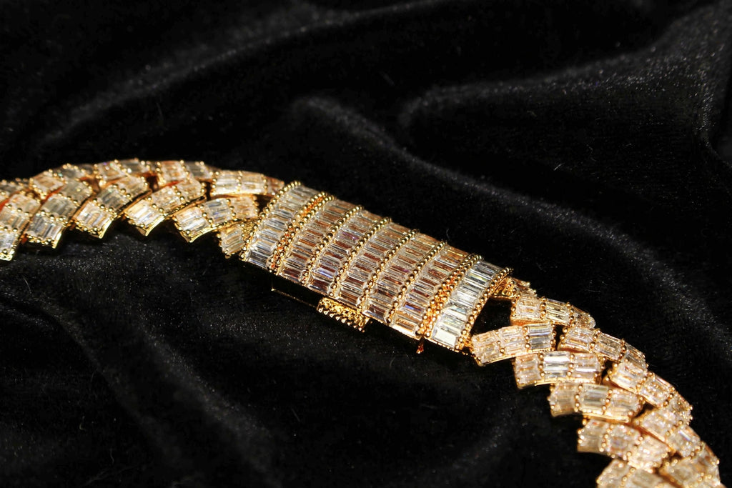 19mm Prong BAGUETTE 24.6ct Lab VVS1 Sim Diamonds Bracelet Gold