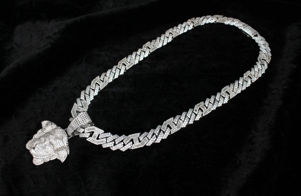 XL Medusa Pendant 14mm Figarucci 98.6ct Lab Sim VVS1 Diamond Necklace