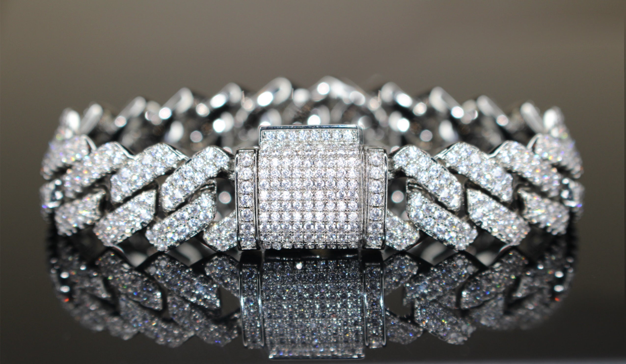 14mm Cuban Miami Prong 18.2ctw Lab Sim VVS1 Diamonds Bracelet