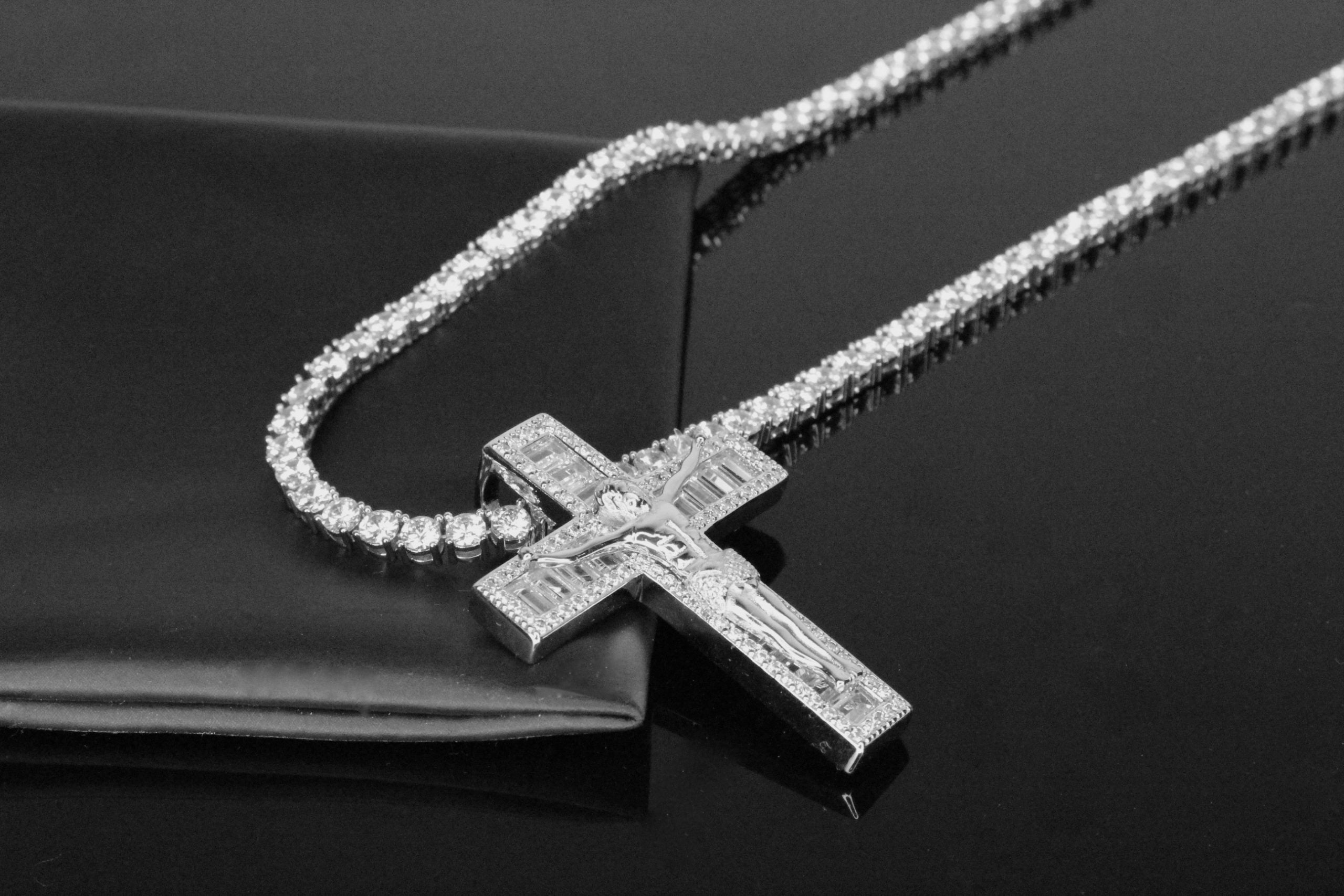 Jesus Cross BAGUETTE 86ct Lab Sim Diamond 4mm Tennis Necklace