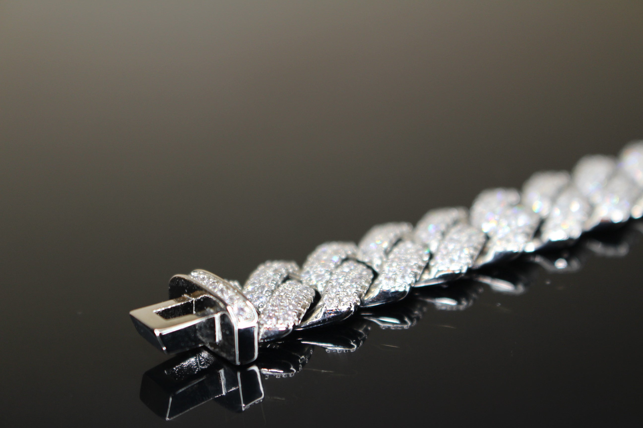 14mm Cuban Miami Prong 18.2ctw Lab Sim VVS1 Diamonds Bracelet