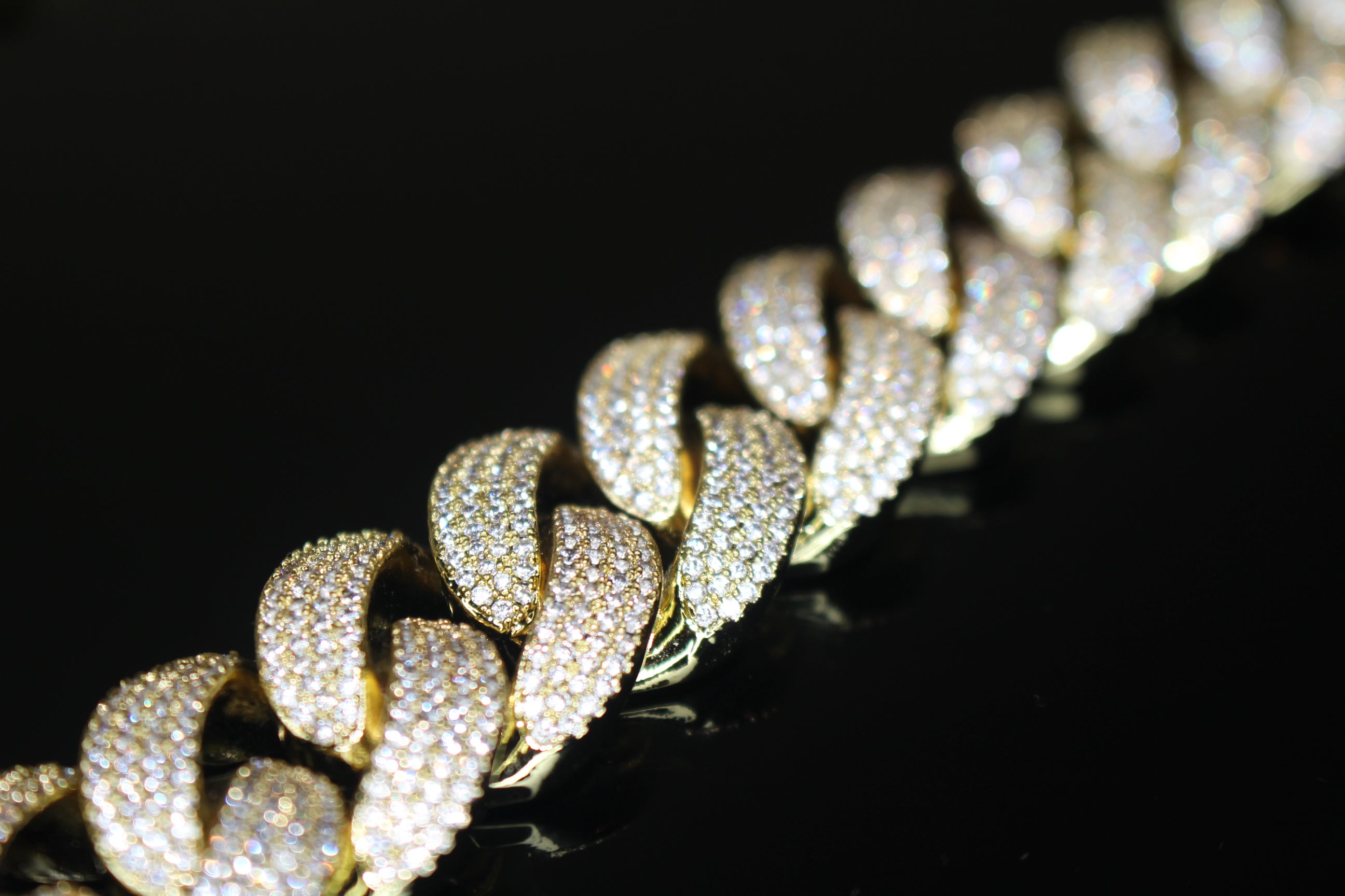 20mm Cuban Miami 82.6ctw Lab Sim VVS1 Diamond Necklace GOLD