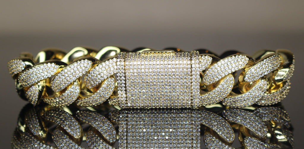 20mm Cuban Miami 25.2ctw Lab Sim VVS1 Diamonds Bracelet - GOLD