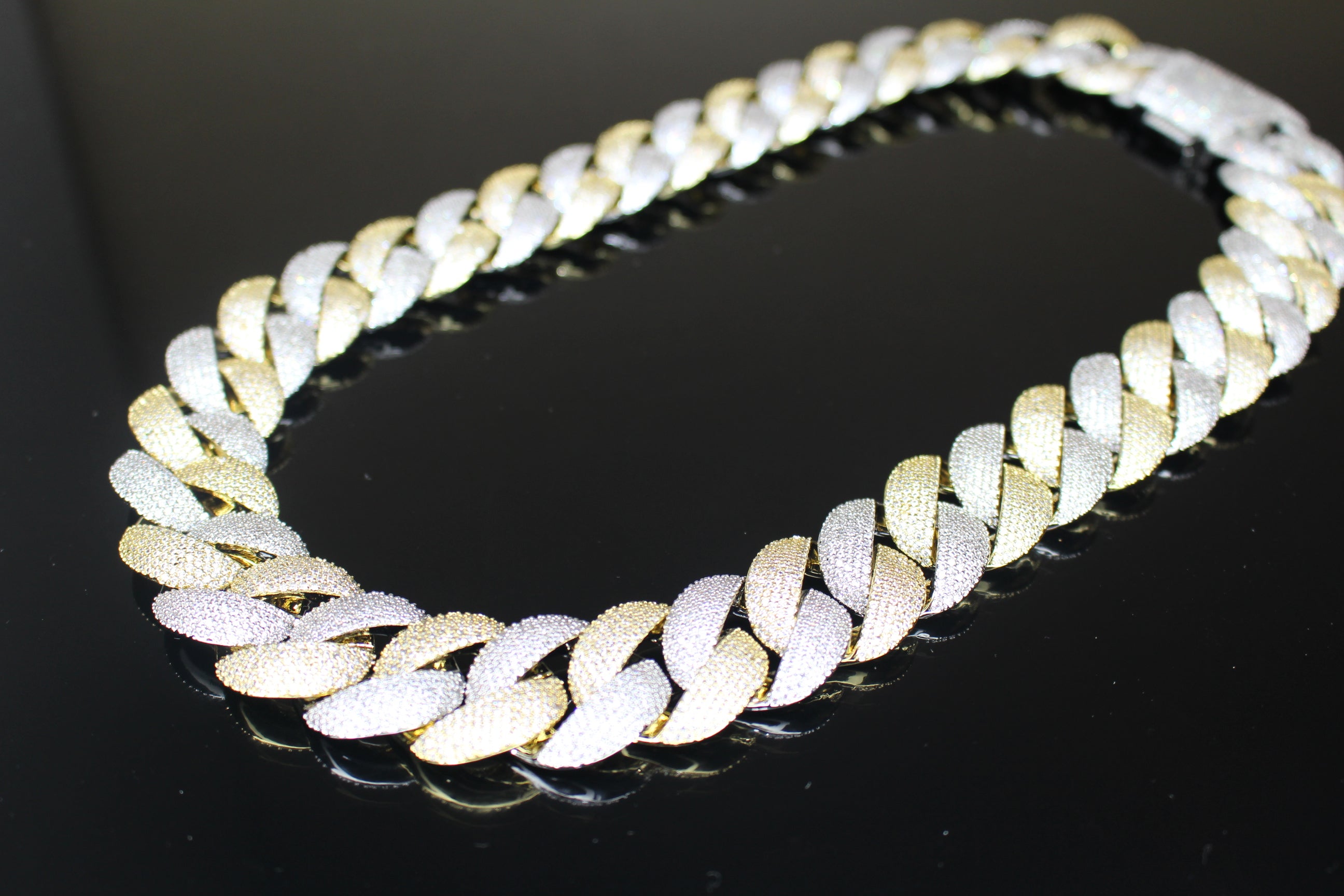 24mm Cuban Miami 186ct Lab Sim VVS1 Diamond Necklace - 2Tone Gold
