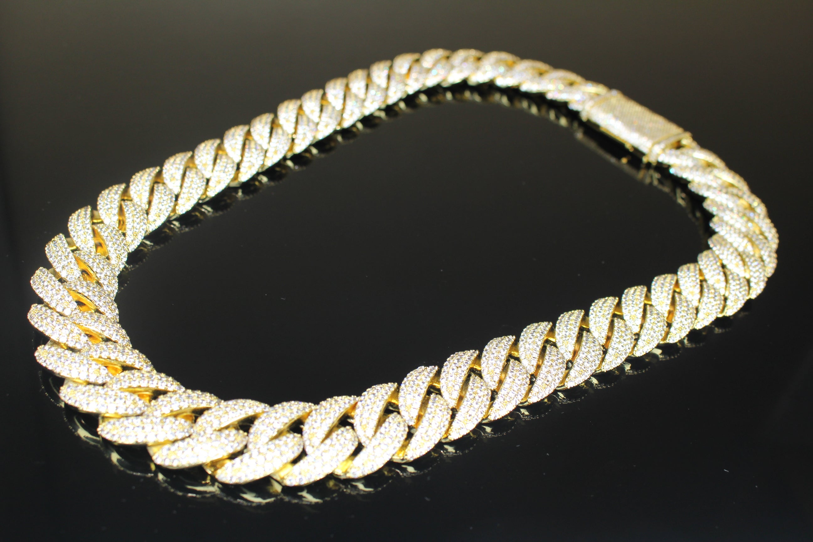 22mm Cuban Miami 156.2ctw Lab Sim Diamonds VVS1 Necklace - GOLD