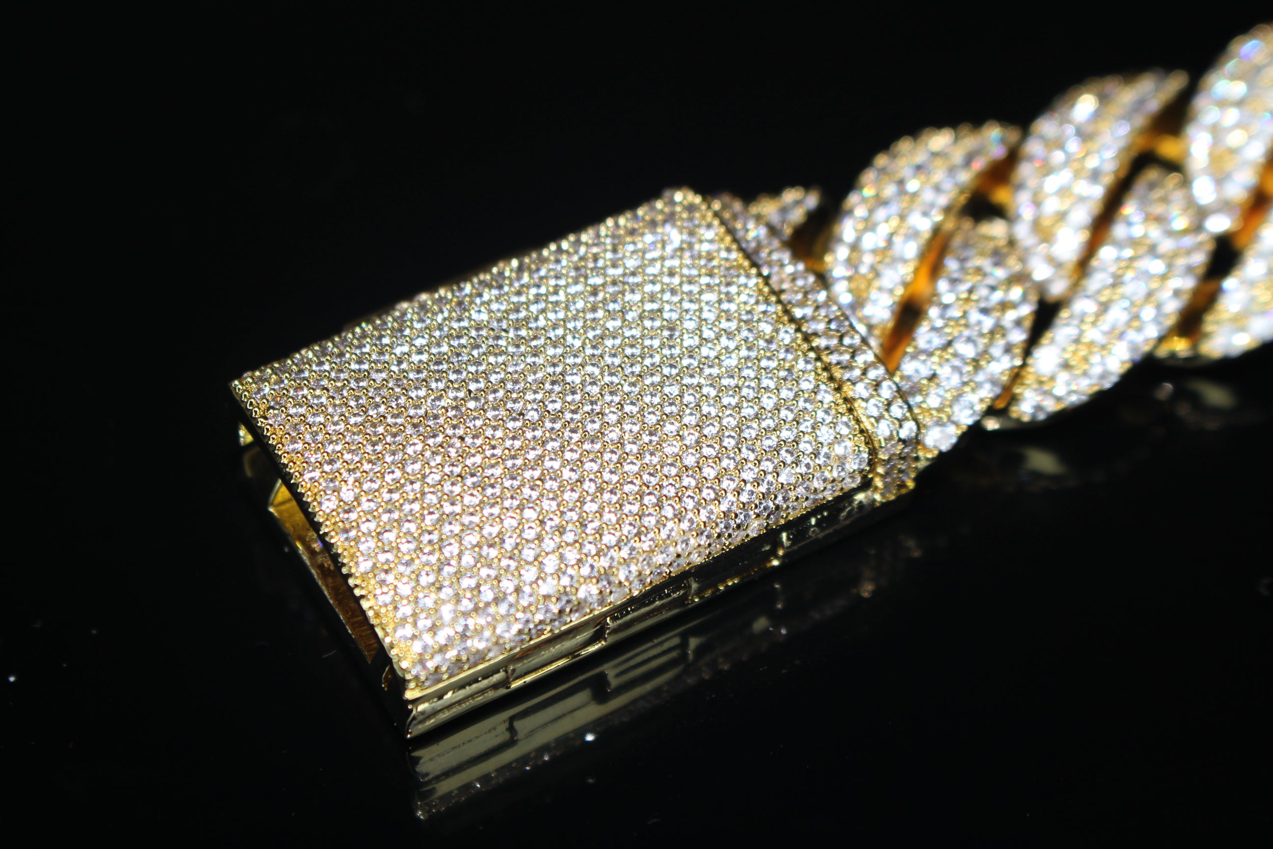 22mm Cuban Miami 156.2ctw Lab Sim Diamonds VVS1 Necklace - GOLD