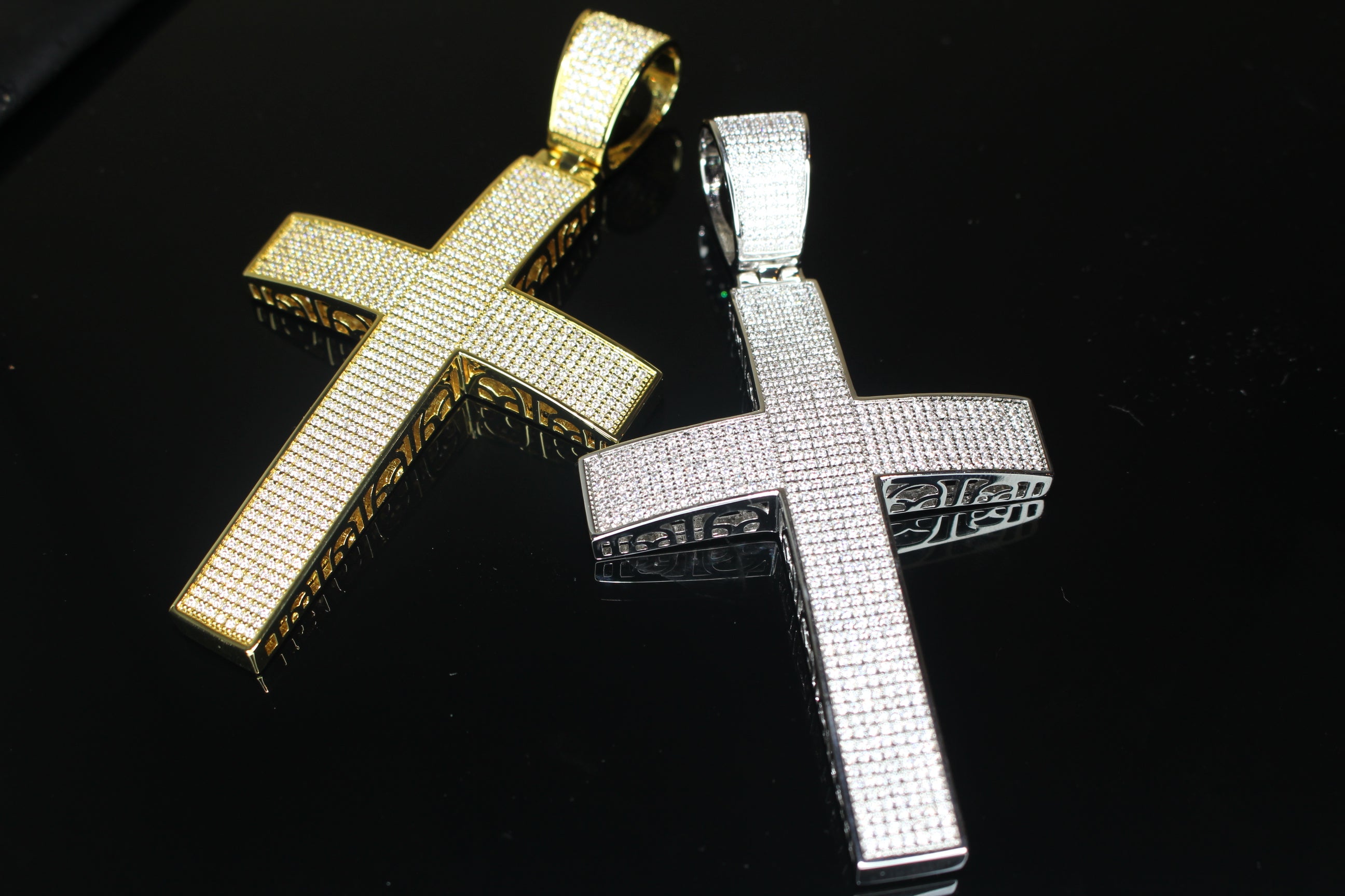 XL CROSS MASSIVE Pendant 12.6ct Lab Sim VVS1 Diamonds
