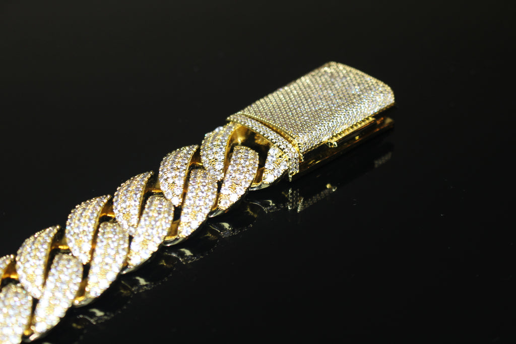 22mm XXL Cuban Miami 44.6ctw Lab Sim VVS1 Diamonds Bracelet - Gold
