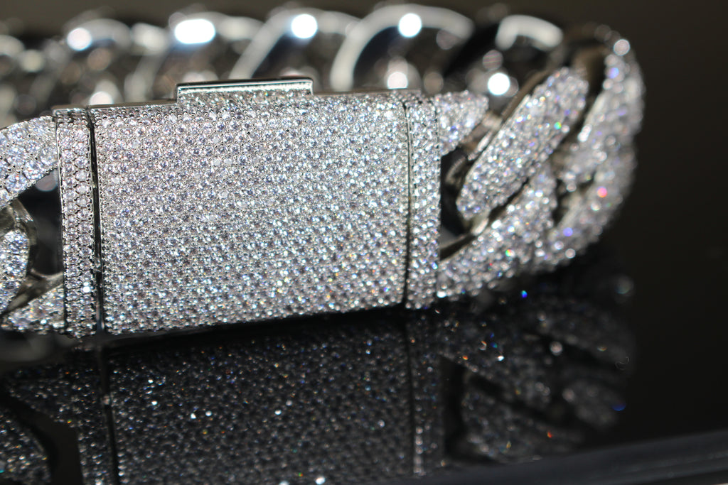 22mm XXL Cuban Miami 44.6ctw Lab Sim VVS1 Diamonds Bracelet
