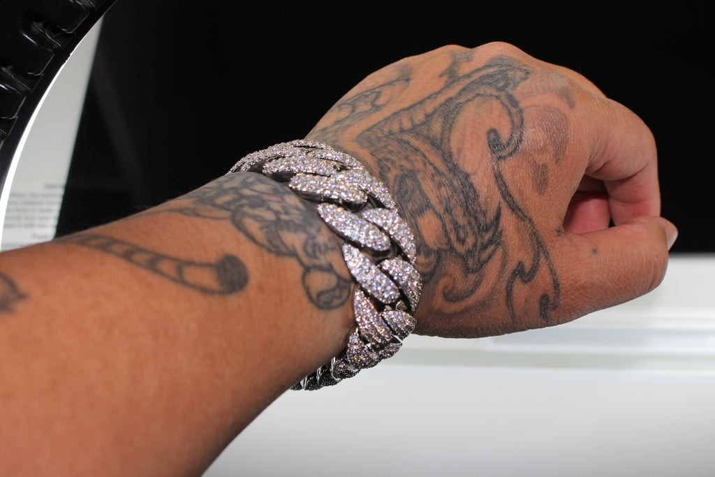 22mm XXL Cuban Miami 44.6ctw Lab Sim VVS1 Diamonds Bracelet