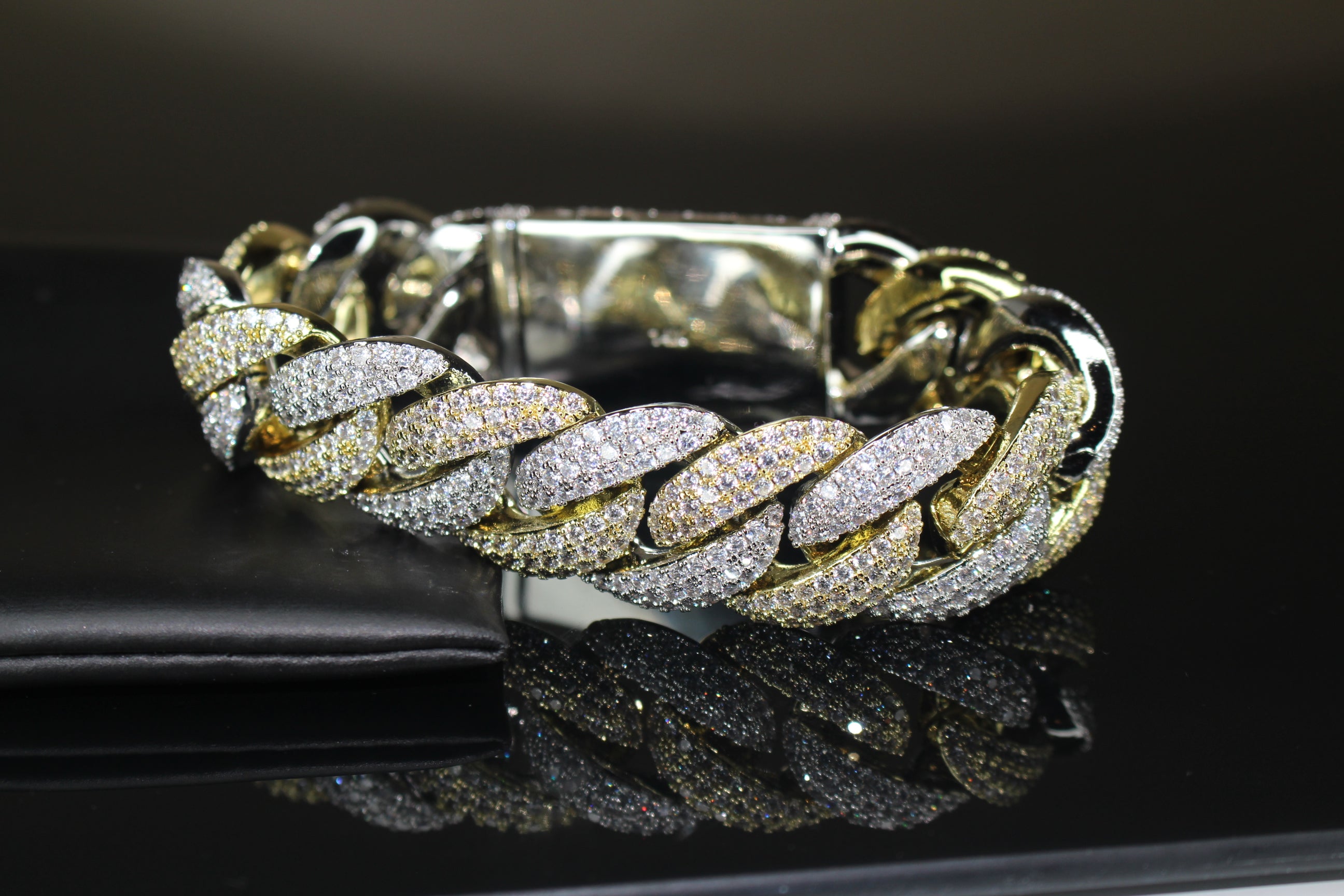 22mm XXL Cuban Miami 44.6ctw Lab Sim VVS1 Diamonds Bracelet- 2TONE