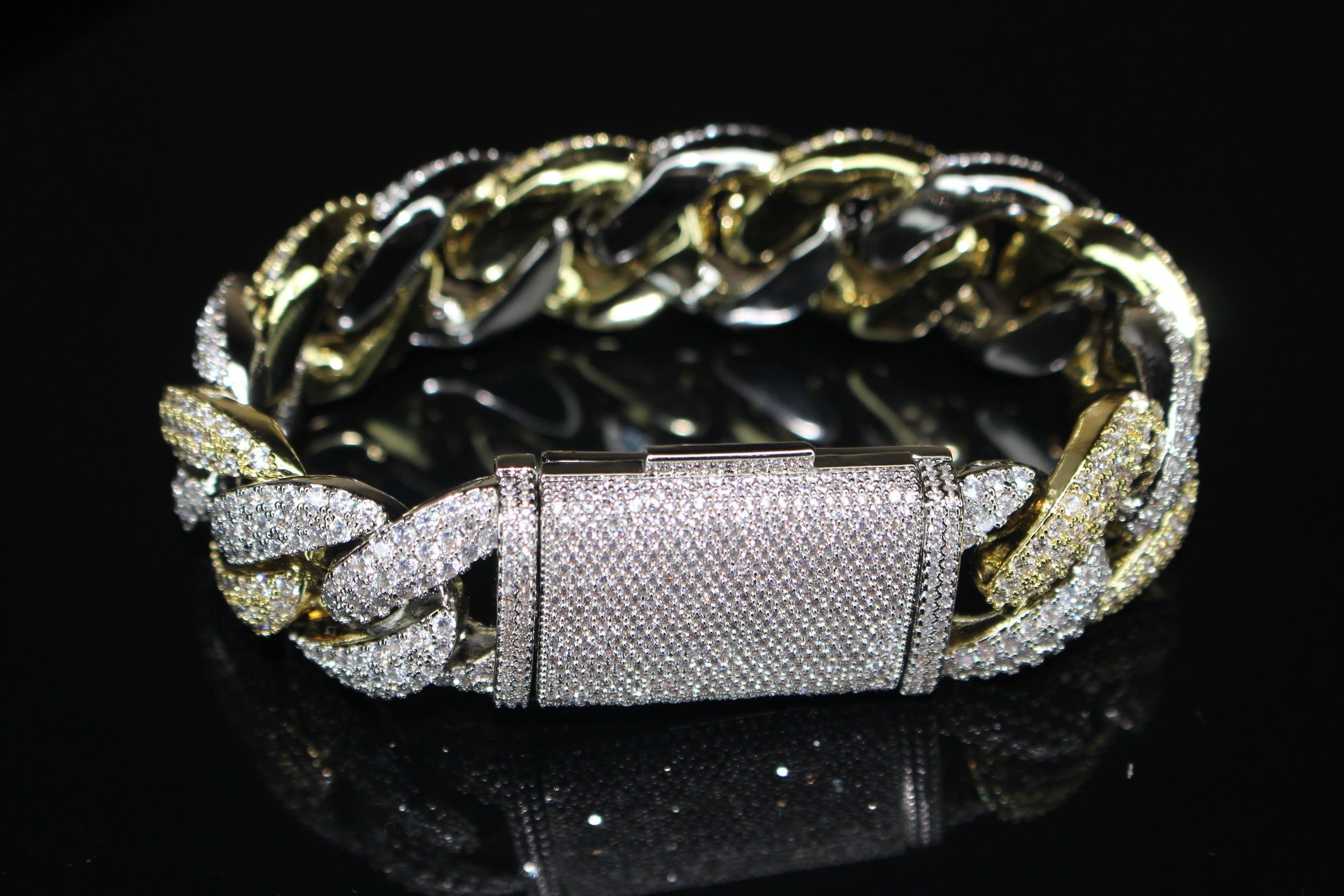 22mm XXL Cuban Miami 44.6ctw Lab Sim VVS1 Diamonds Bracelet- 2TONE