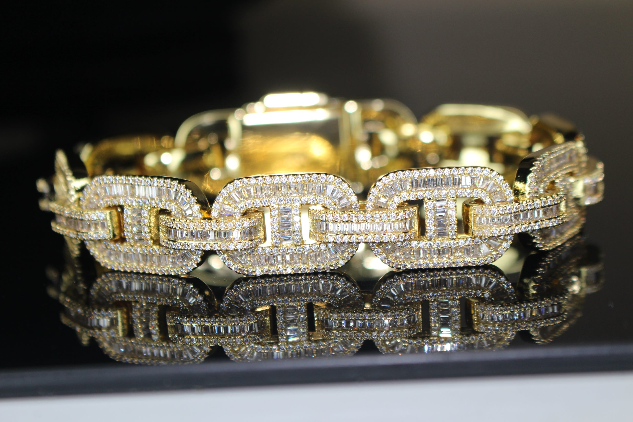 MASSIVE 14mm MARINER Bracelet 18.6ct BAGUETTES Lab Sim VVS1 Diamond 58g HEAVY - GOLD