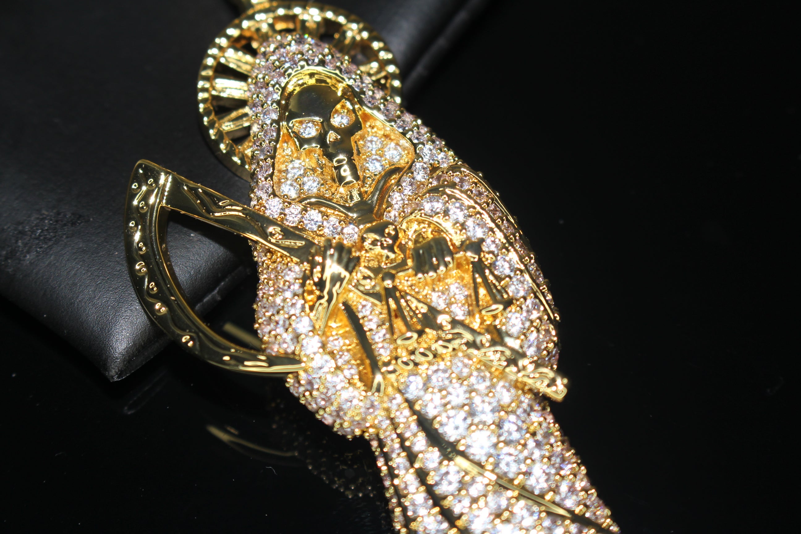 XL Santa Muerte 5.2ct Lab VVS1 Simulated Diamond Pendant