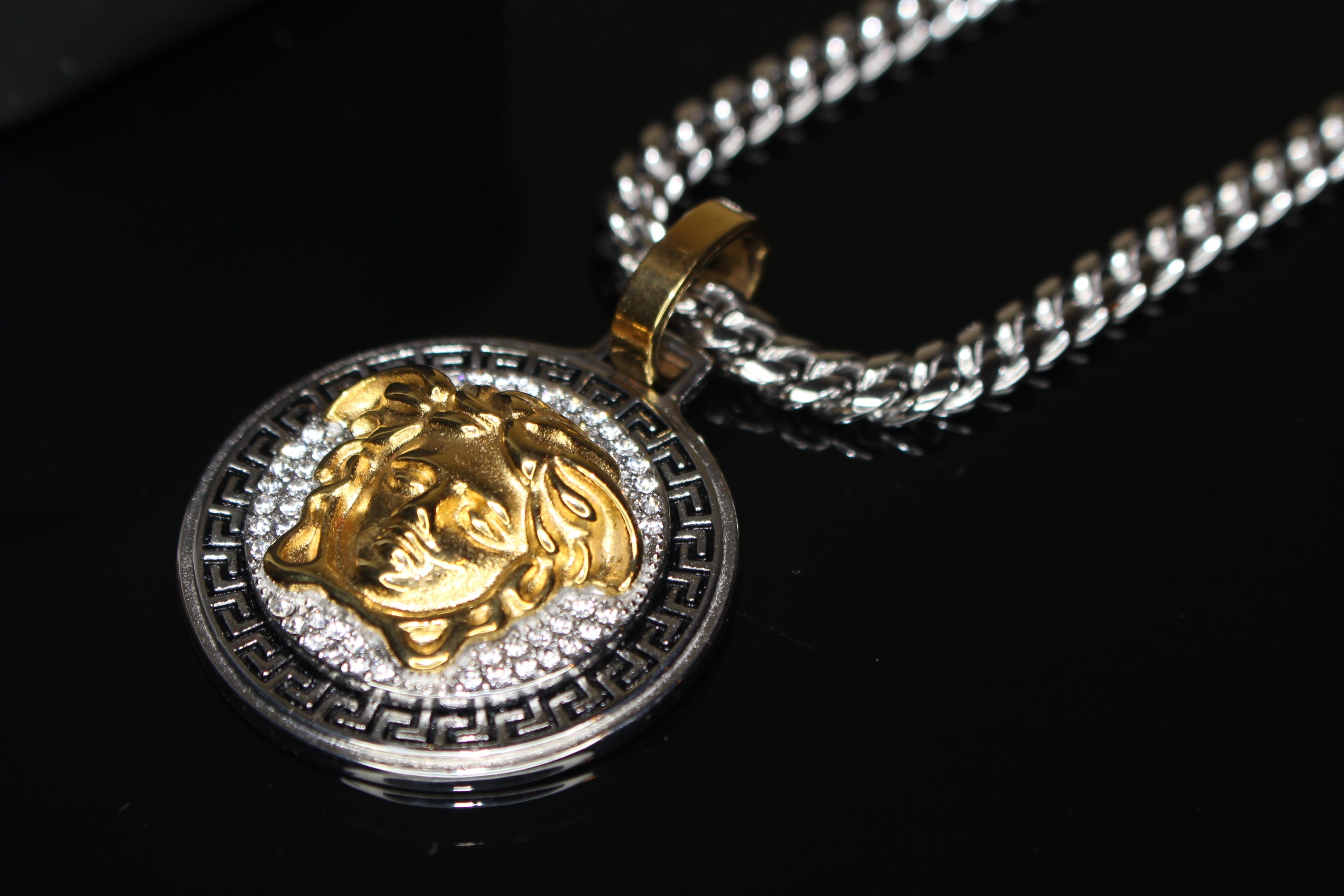 MEDUSA 2-Tone Versace Medallion Pendant Cuban Miami Lab Sim VVS1 Diamond Necklace Set