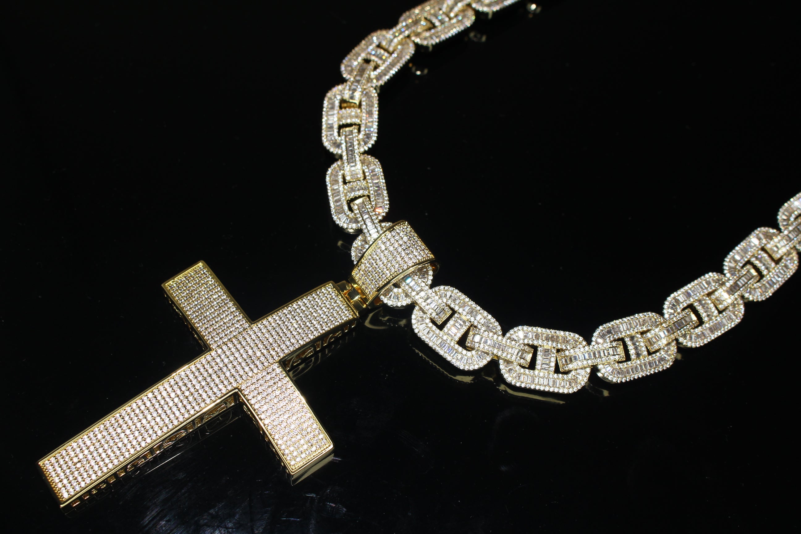 XXL CROSS 14mm Mariner Chain 96.8ct BAGUETTE Lab Sim VVS1 Diamond - GOLD