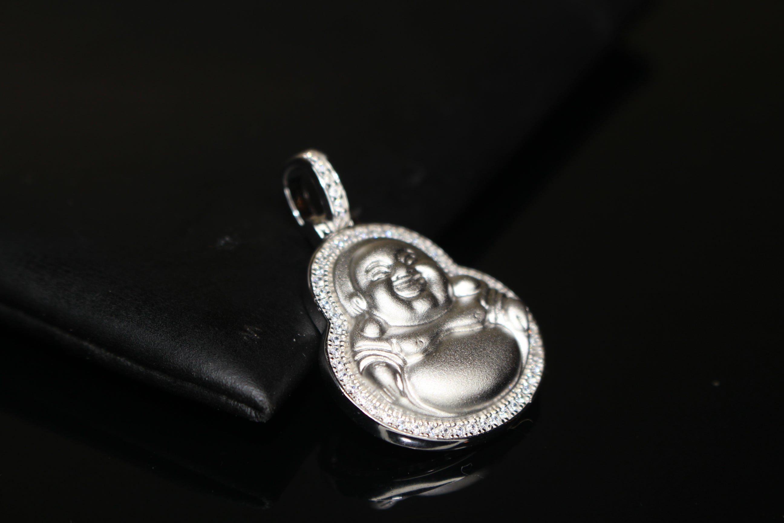 Happy Buddha GENUINE 925 Sterling Silver 2.2ct Lab VVS1 Sim Diamond Pendant 9g