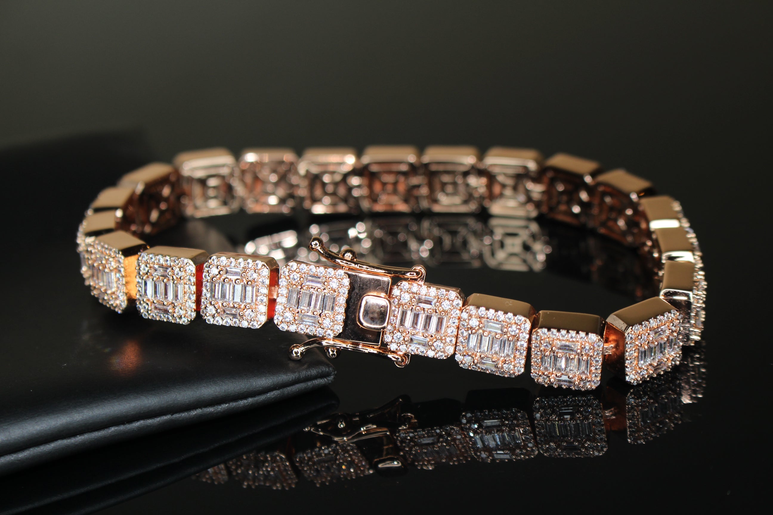 10mm Baguette Square Cushion-Cut Tennis Bracelet 18.6ct Lab Sim VVS1 Diamond  - Rose Gold