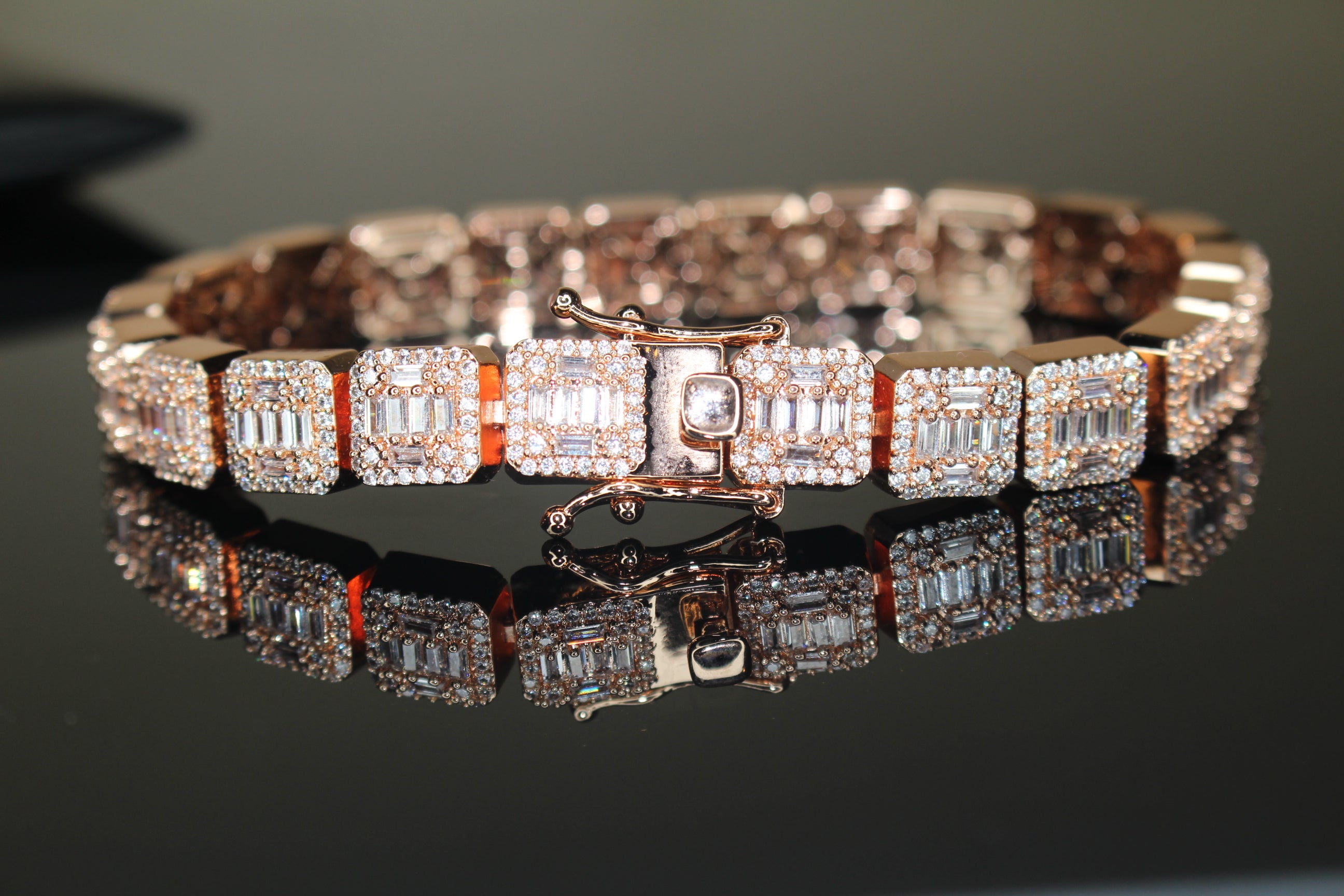 10mm Baguette Square Cushion-Cut Tennis Bracelet 18.6ct Lab Sim VVS1 Diamond  - Rose Gold