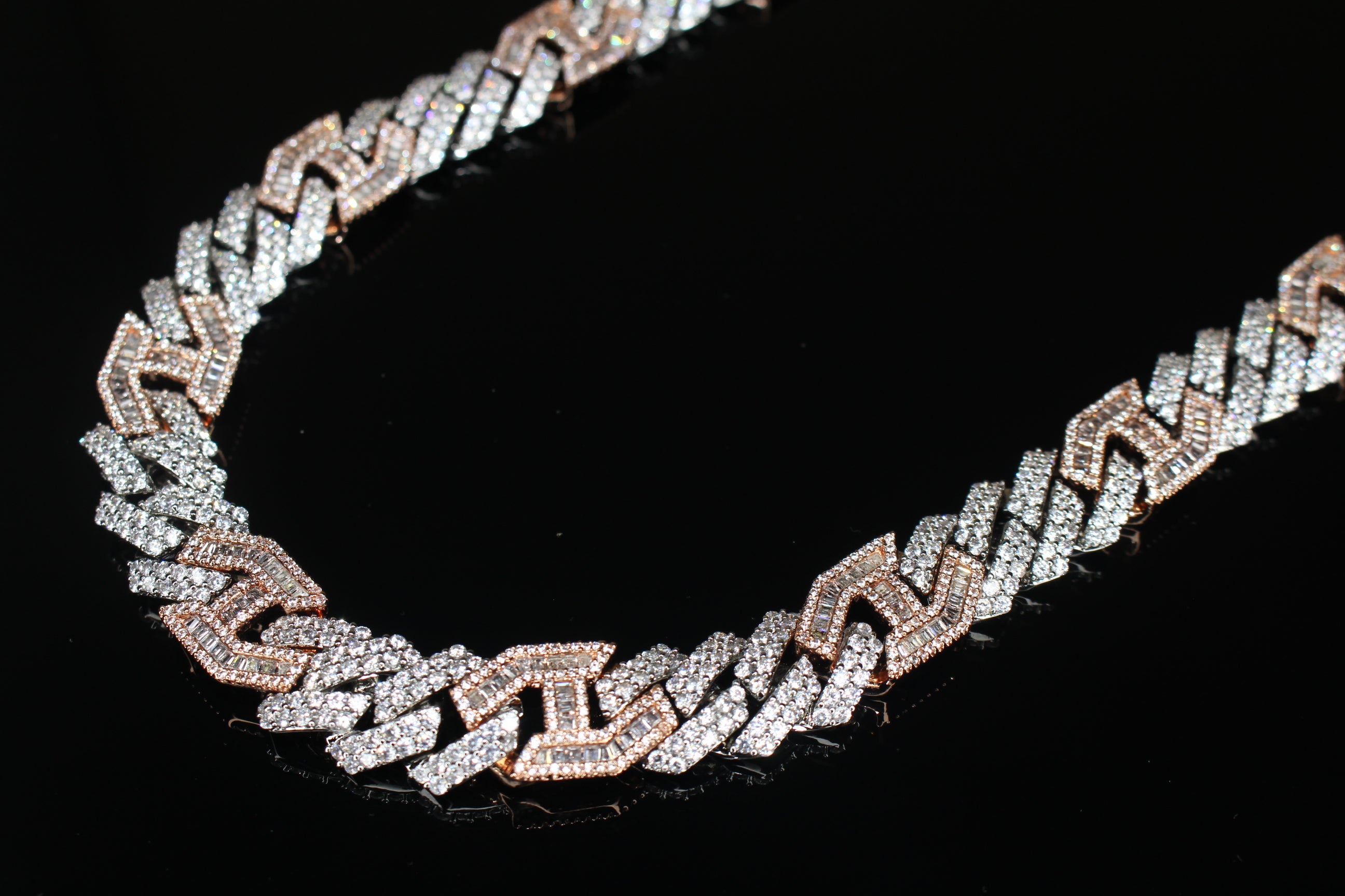 14mm Figarucci 80.7ct Lab Sim VVS1 Diamond Necklace - White/Rose Gold