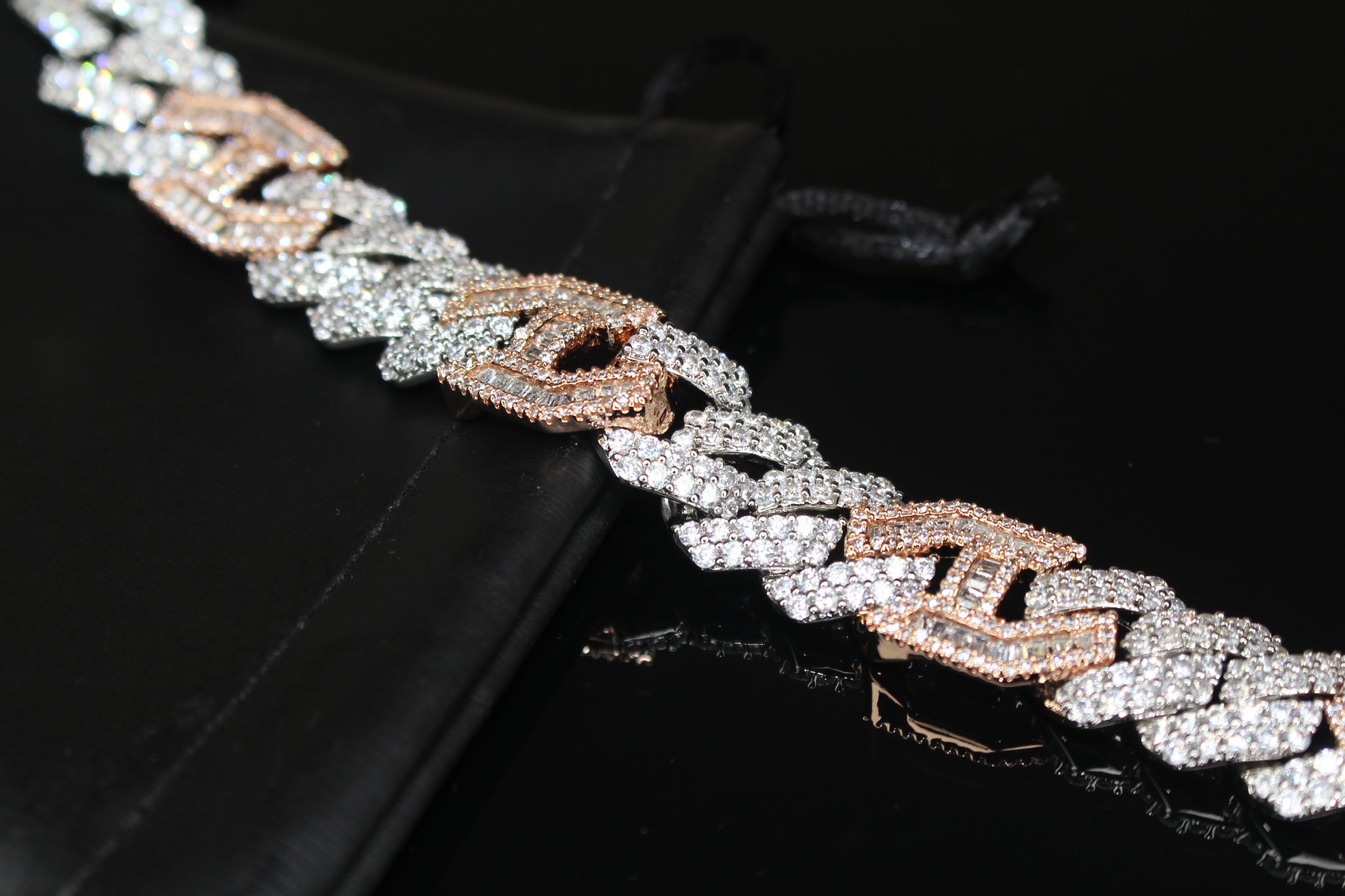 14mm Figarucci 80.7ct Lab Sim VVS1 Diamond Necklace - White/Rose Gold