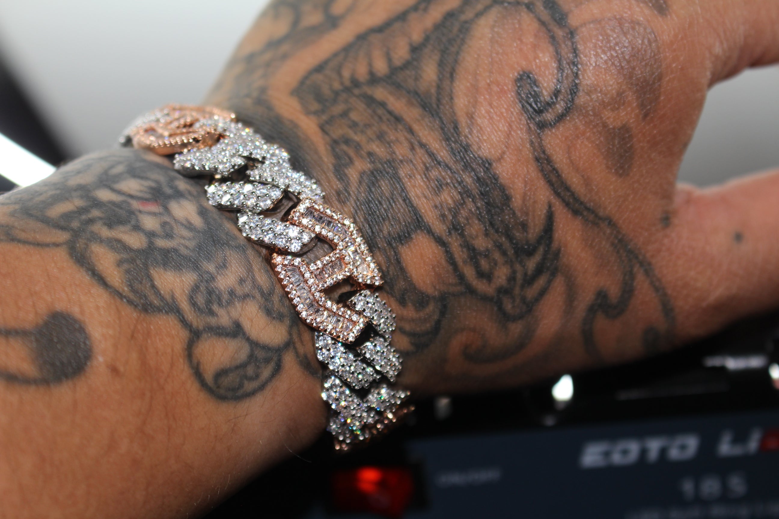 14mm FIGARUCCI 18.2ctw Lab Sim VVS1 Diamonds Bracelet -White/Rose 2-Tone