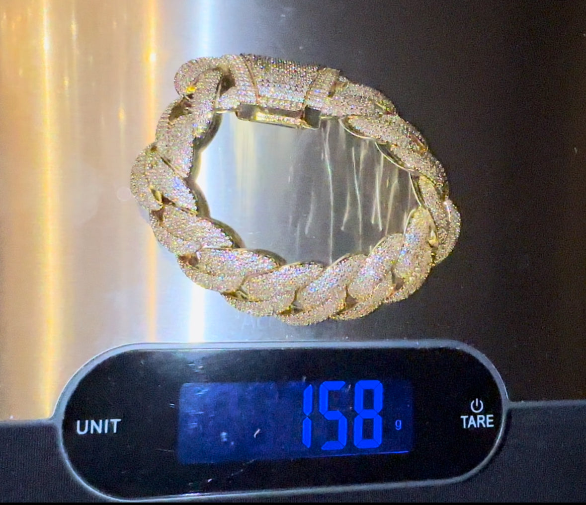 24mm XXL Cuban Miami 68.2ctw Lab Sim VVS1 Diamonds Bracelet - Gold