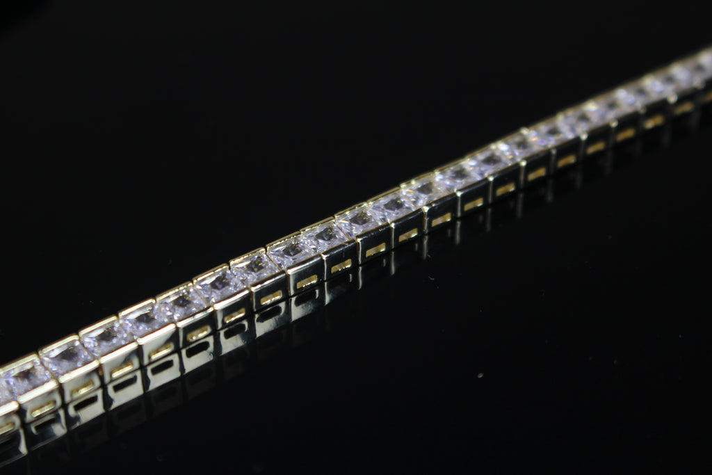 4mm Baguette Square Cushion-Cut Tennis Bracelet 15.75ct Lab Sim Diamonds- Gold