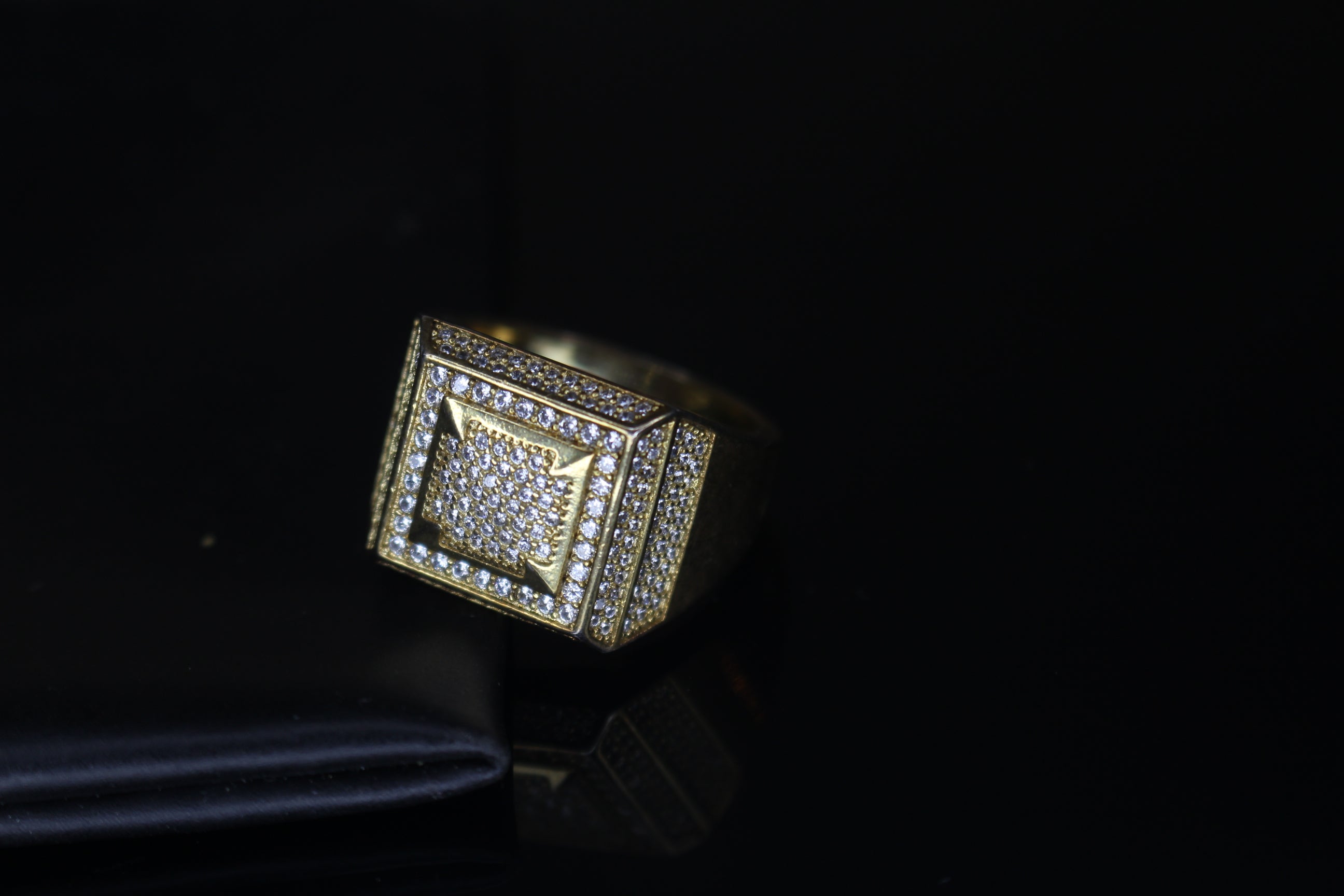 Massive Square 4.6ct Lab VVS1 Sim Diamond Ring Gold