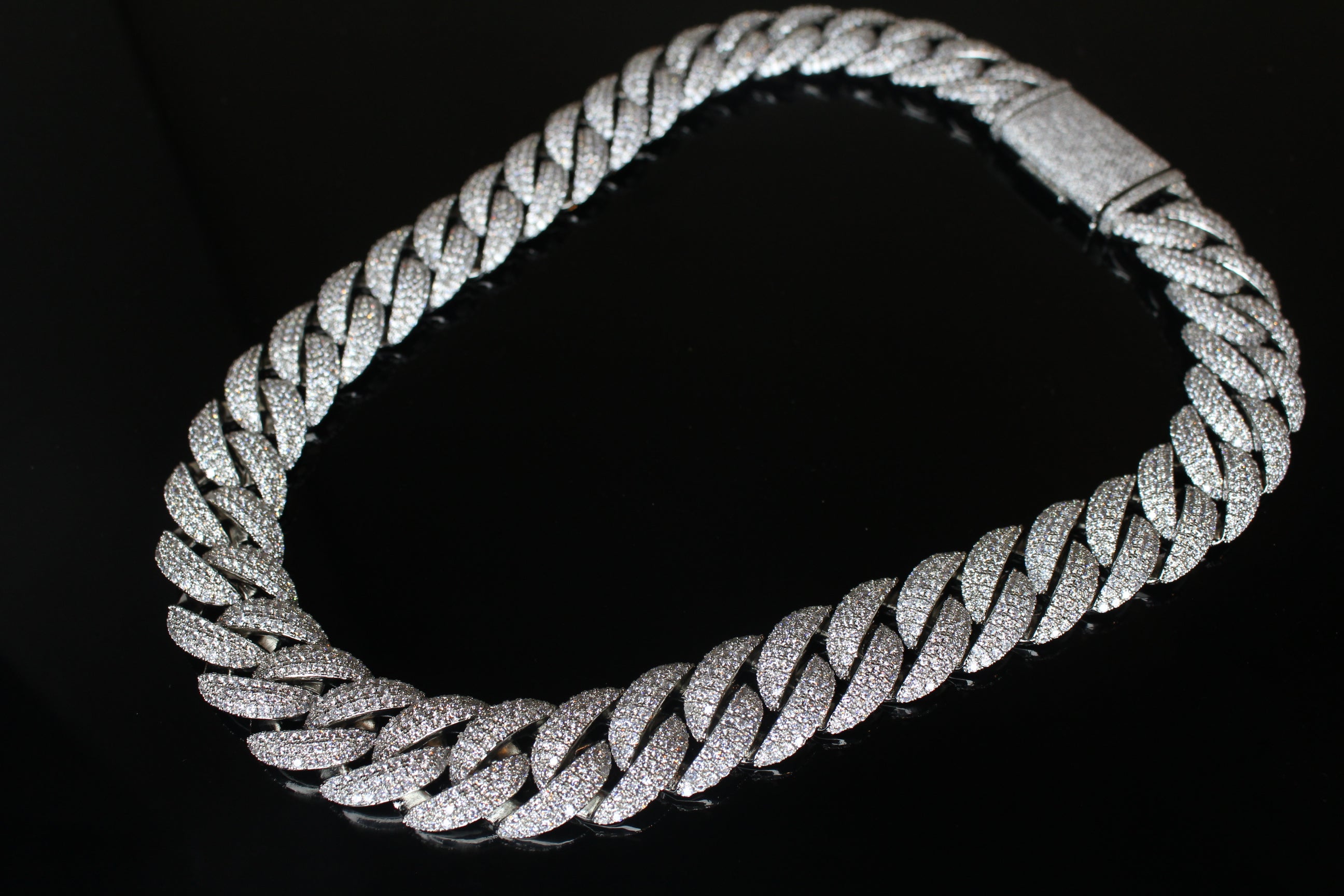22mm Cuban Miami 156.2ctw Lab Sim Diamonds VVS1 Necklace