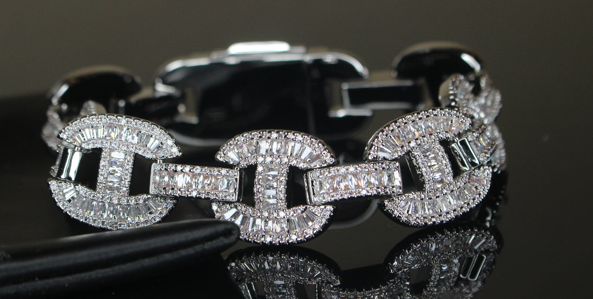 MASSIVE 14mm MARINER Bracelet 18.6ct BAGUETTES Lab Sim VVS1 Diamond 58g HEAVY