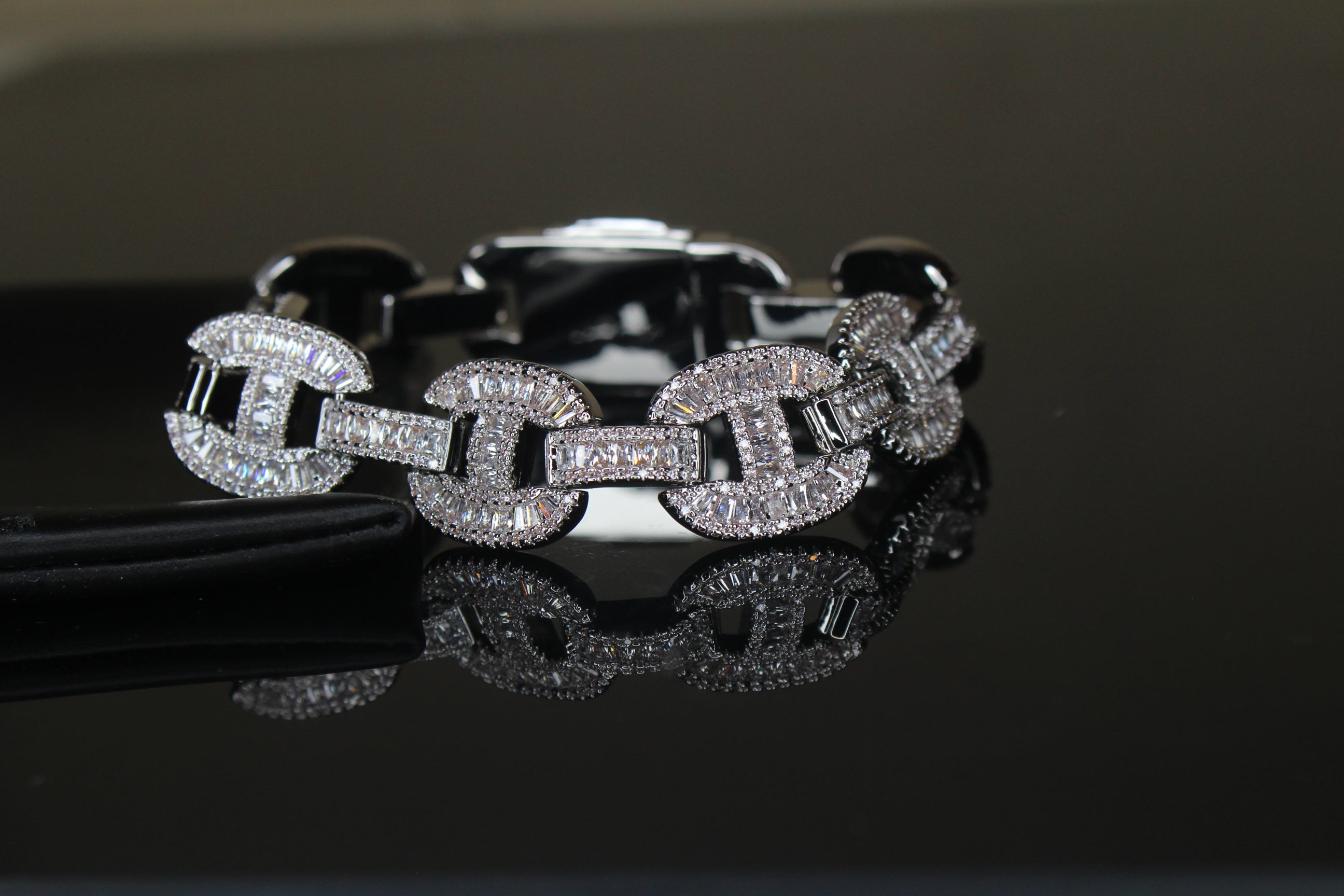 MASSIVE 14mm MARINER Bracelet 18.6ct BAGUETTES Lab Sim VVS1 Diamond 58g HEAVY