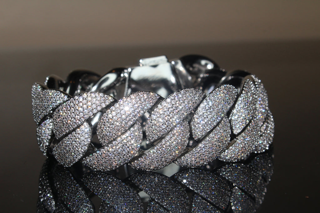 24mm XXL Cuban Miami 68.2ctw Lab Sim VVS1 Diamonds Bracelet