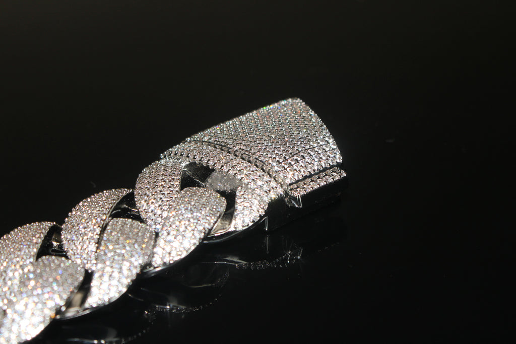 24mm XXL Cuban Miami 68.2ctw Lab Sim VVS1 Diamonds Bracelet