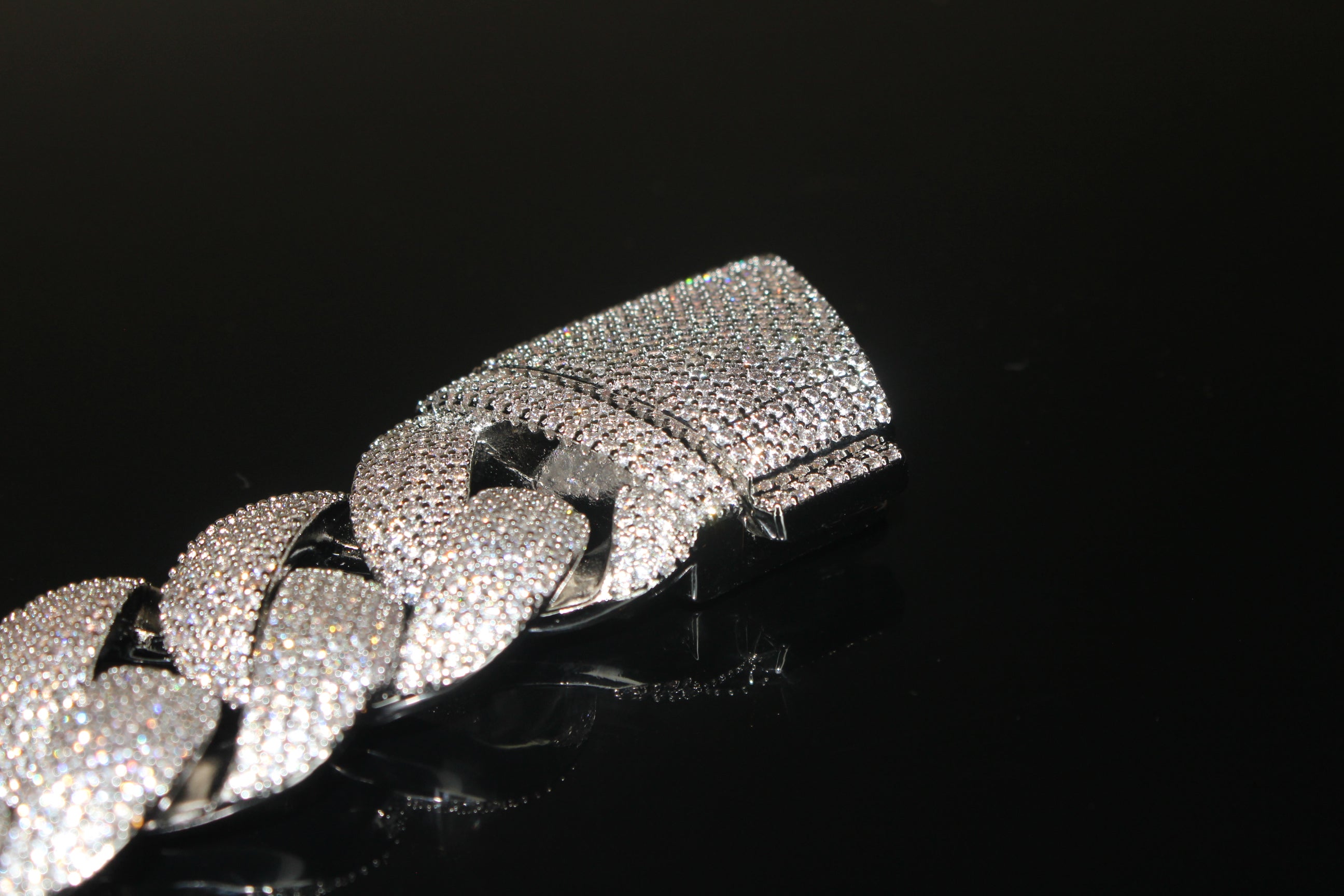 24mm XXL Cuban Miami 68.2ctw Lab Sim VVS1 Diamonds Bracelet
