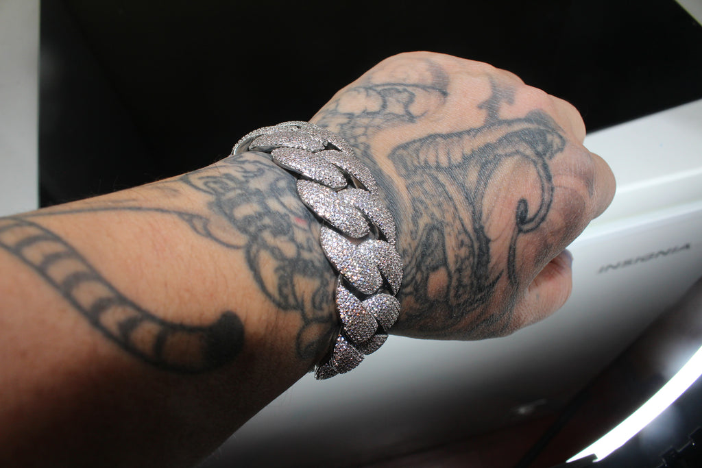 24mm XXL Cuban Miami 68.2ctw Lab Sim VVS1 Diamonds Bracelet
