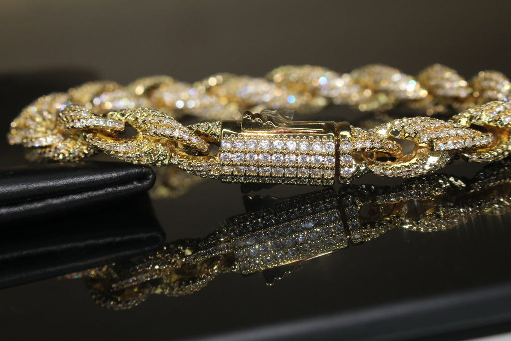 8mm Rope Chain 12.6ctw Lab Sim VVS1 Diamond Bracelet - Gold
