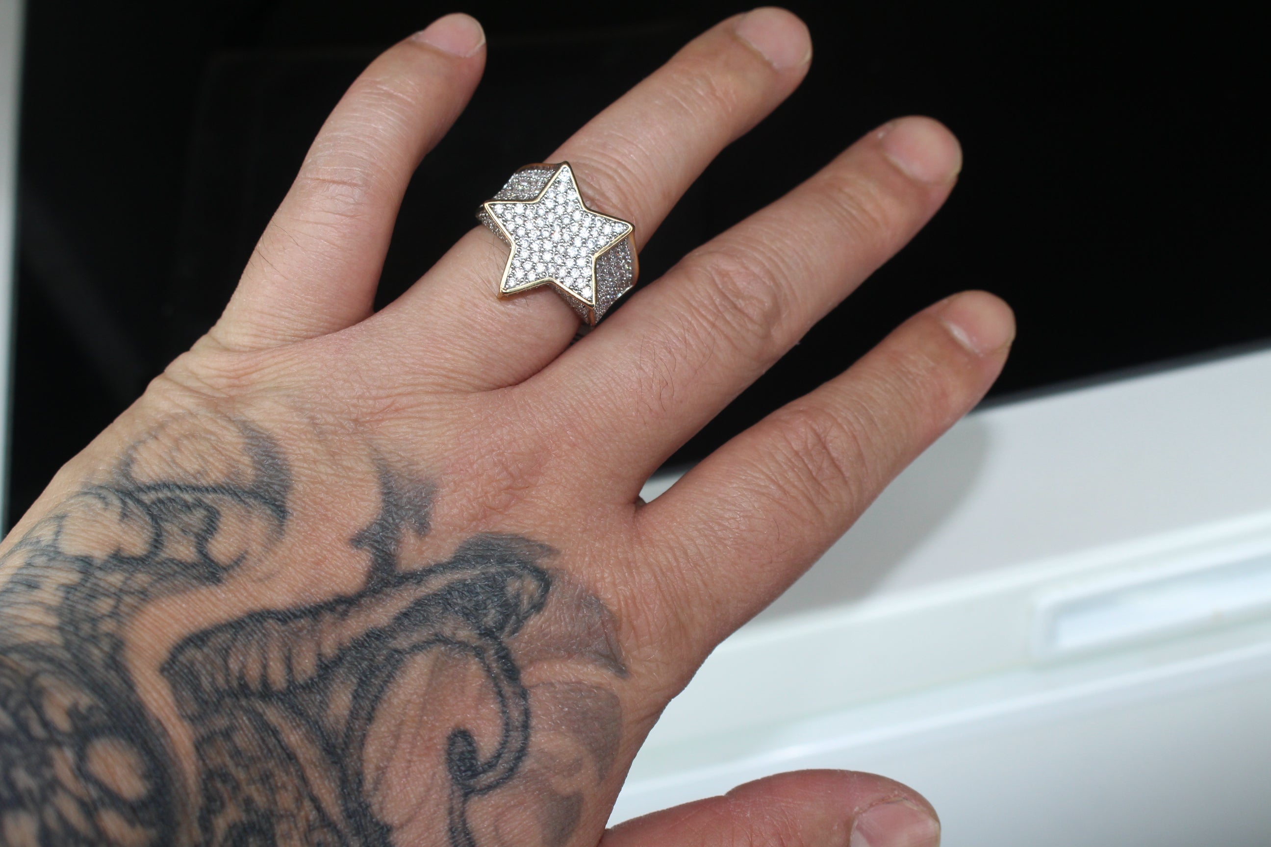 STAR big 2.6ct Lab VVS1 Sim Diamond Ring